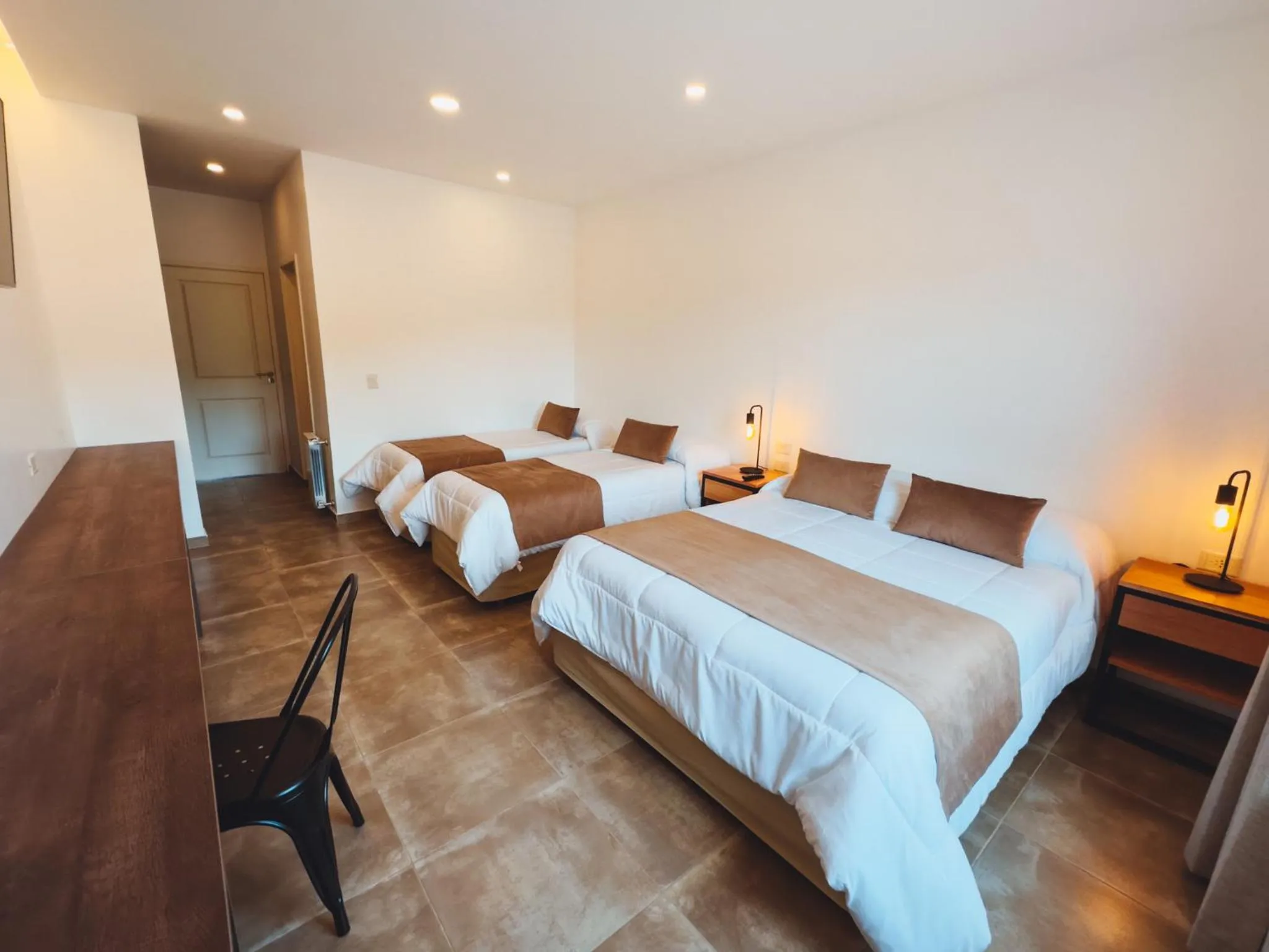 Photo of the whole room, Bed in Destino Calafate