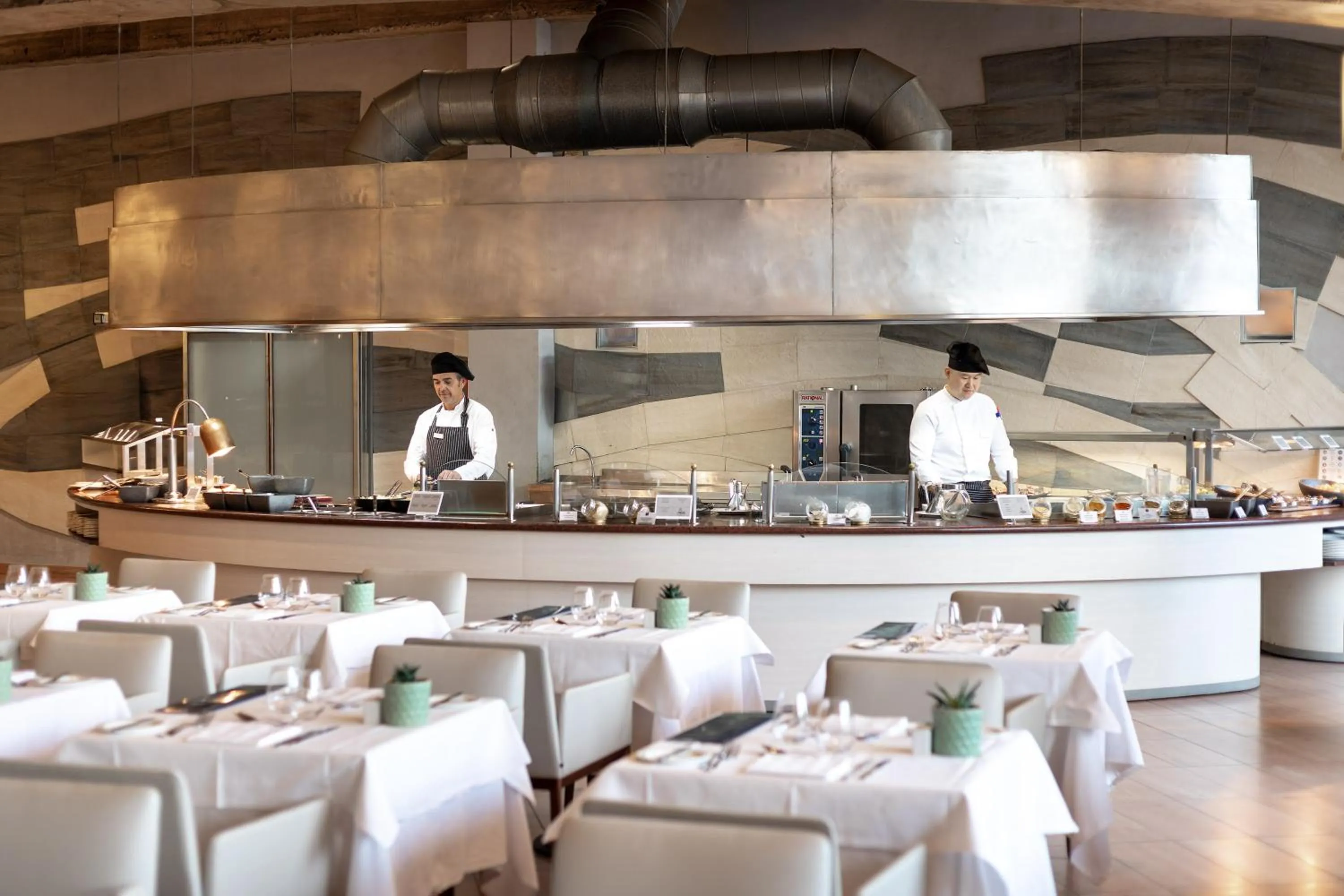 Dining area in MUR Faro Jandia Fuerteventura & Spa