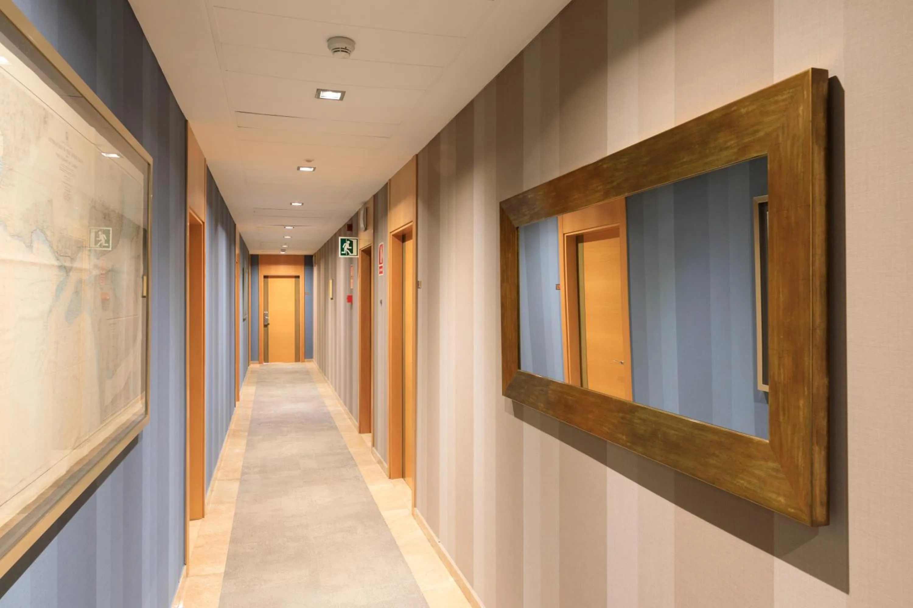 Property building in Hotel del Mar