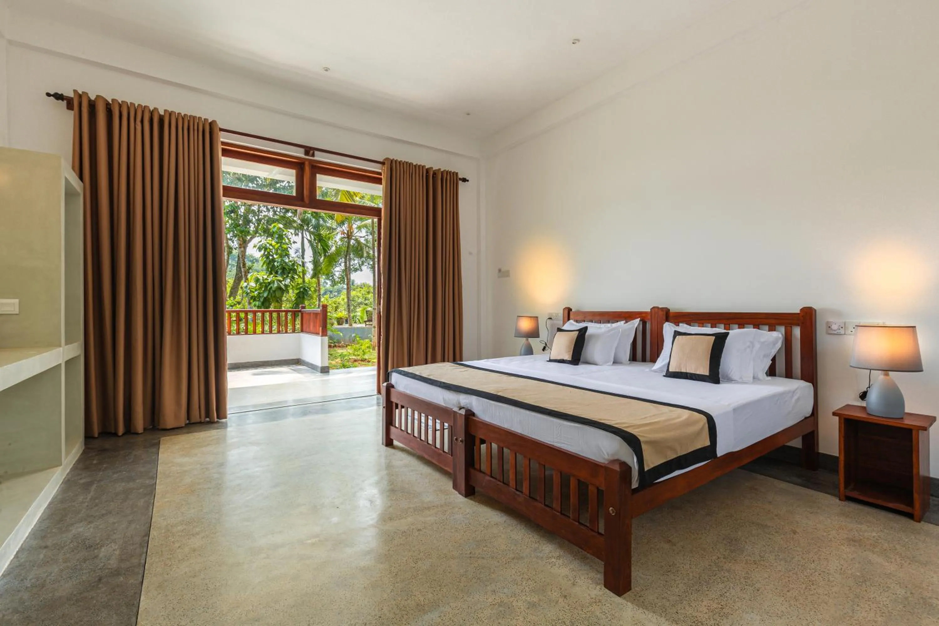Balcony/Terrace, Bed in Serenity Boutique - Unawatuna