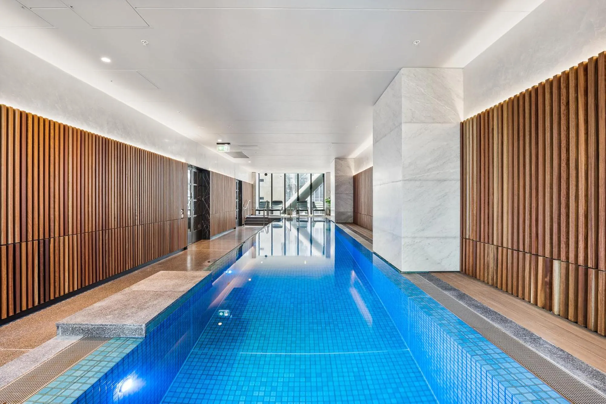 Swimming pool in Paragon Apartments by CLLIX