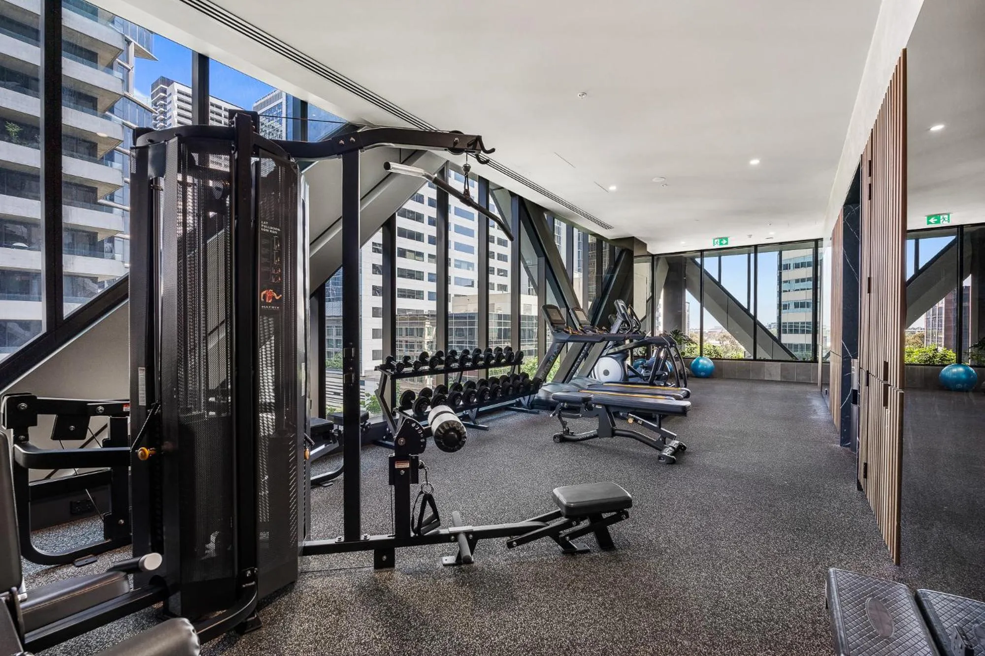 Fitness centre/facilities in Paragon Apartments by CLLIX
