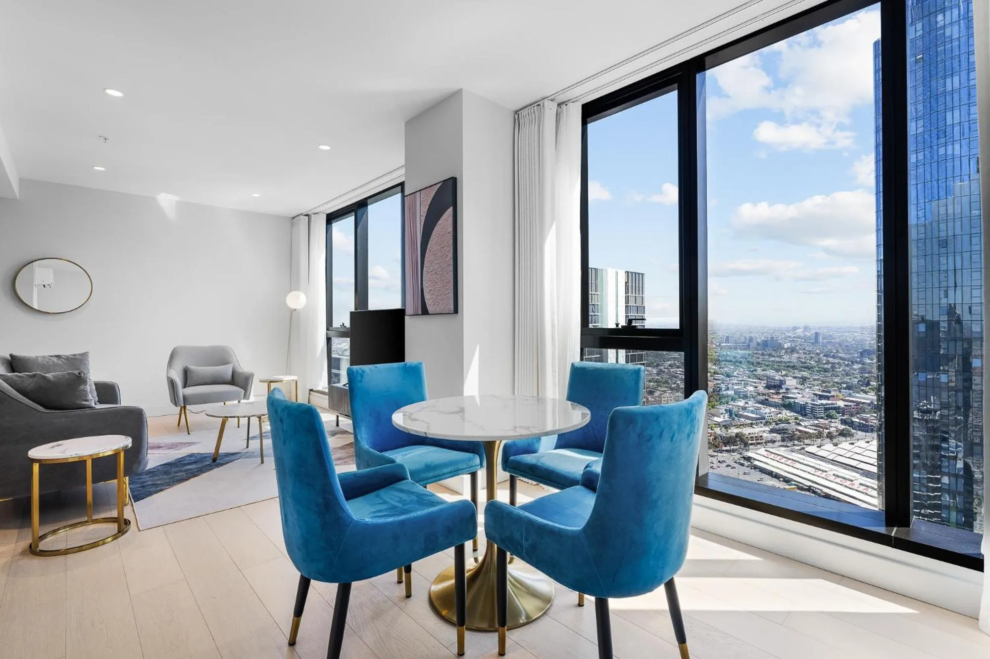 TV and multimedia in Paragon Apartments by CLLIX