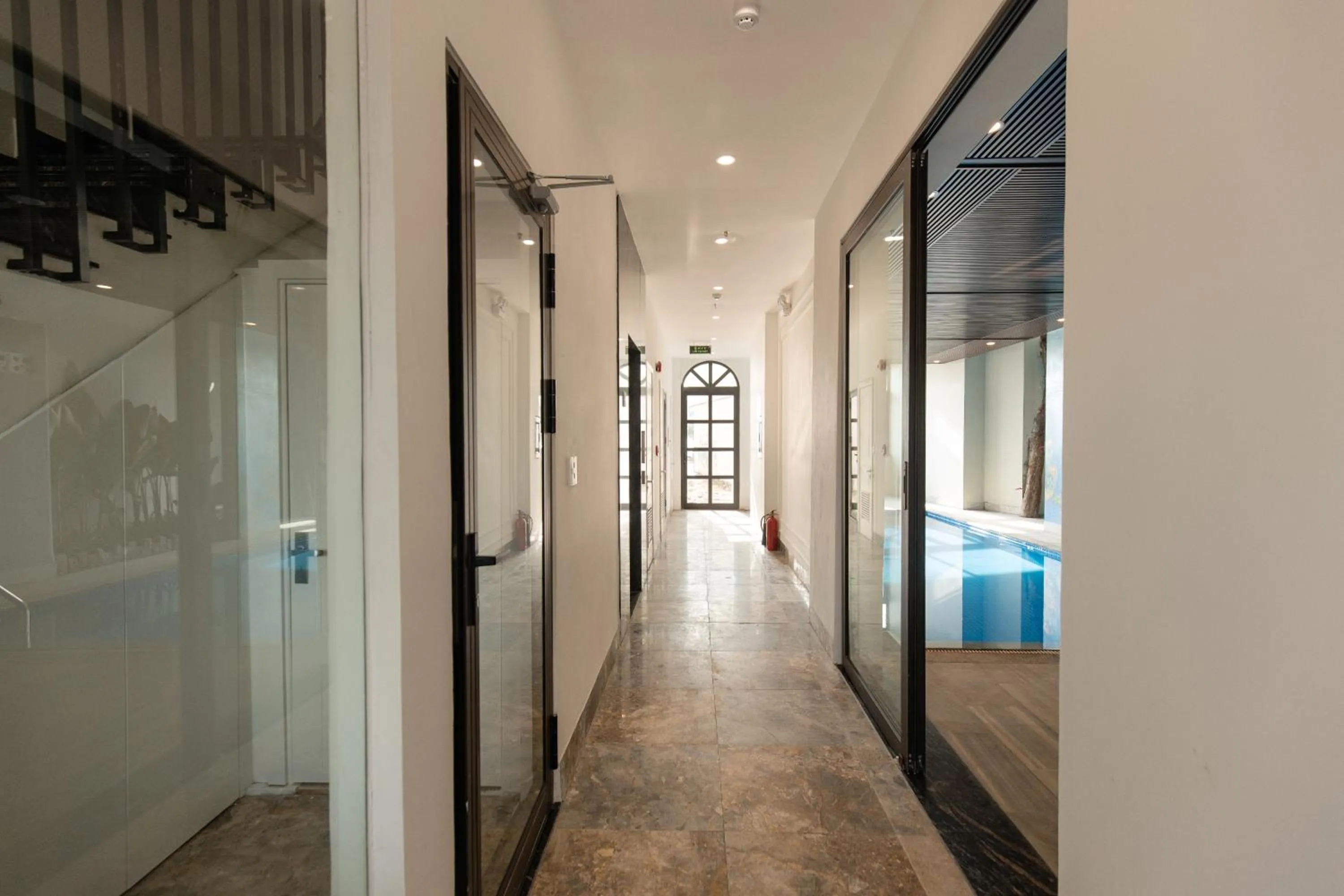 elevator in Mercury Beach DaNang