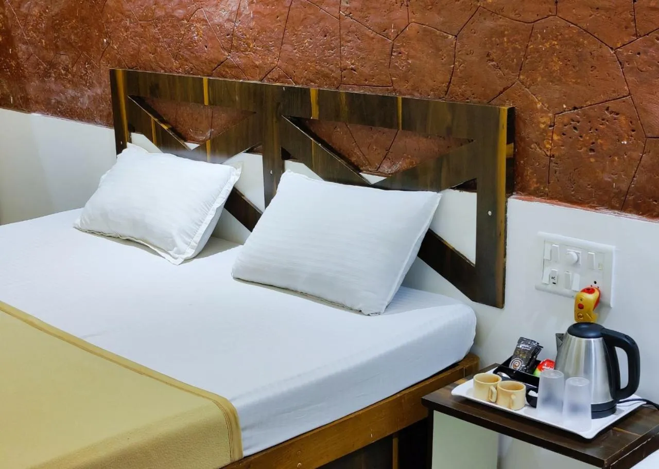 Coffee/tea facilities, Bed in Blue Sea Beach Resort