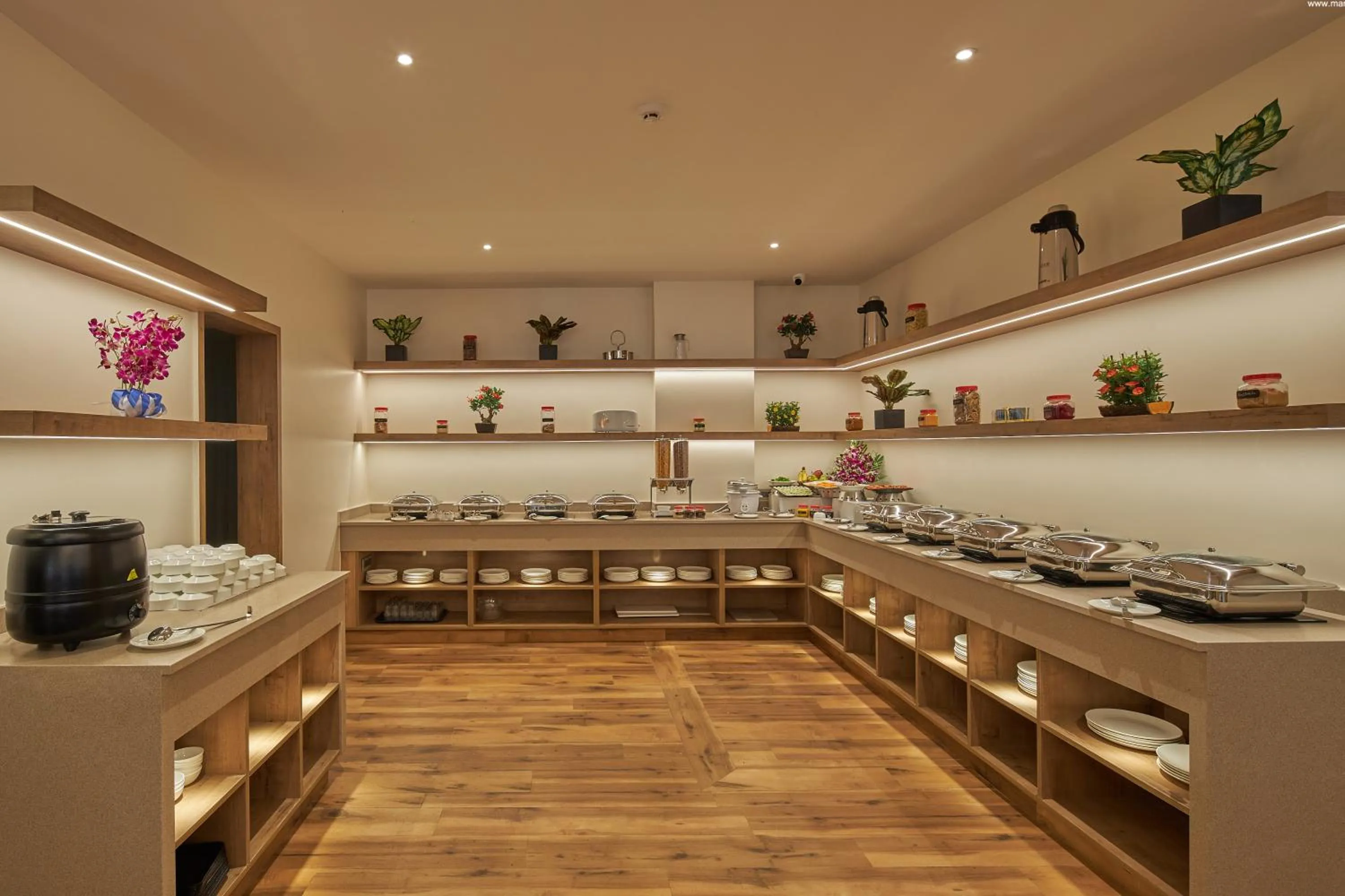 Food in Regenta Inn Grand-ORR, Mahadevapura