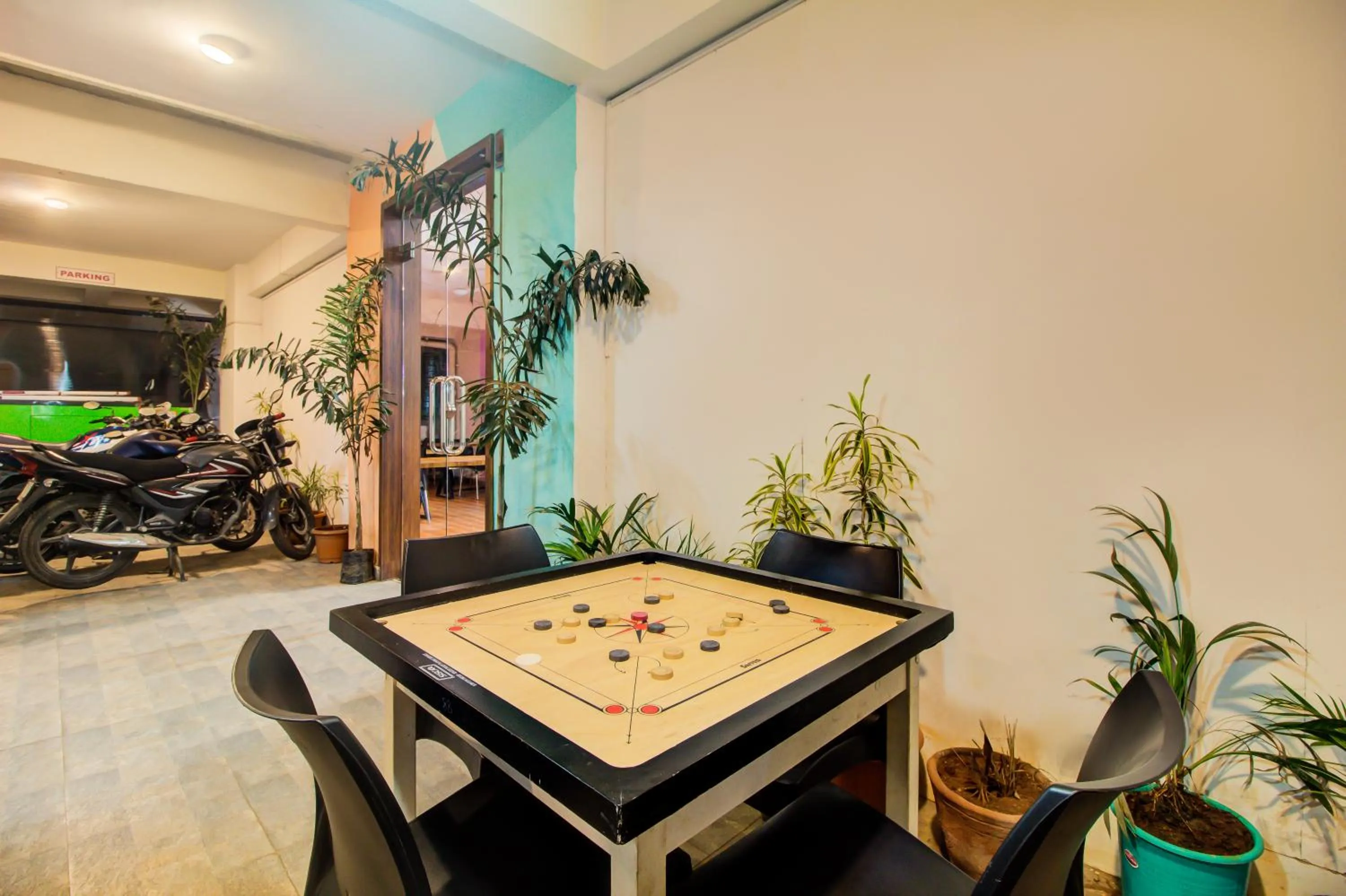 Game Room in Hotel Elegant Lodging