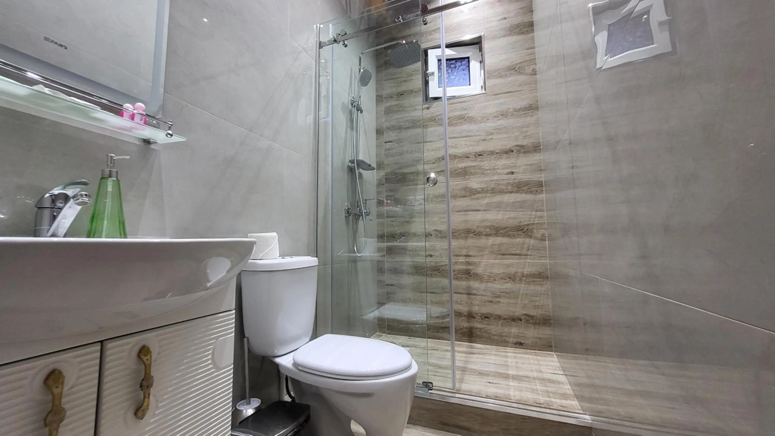 Ulli Oy Boutique Hotel & Terrace