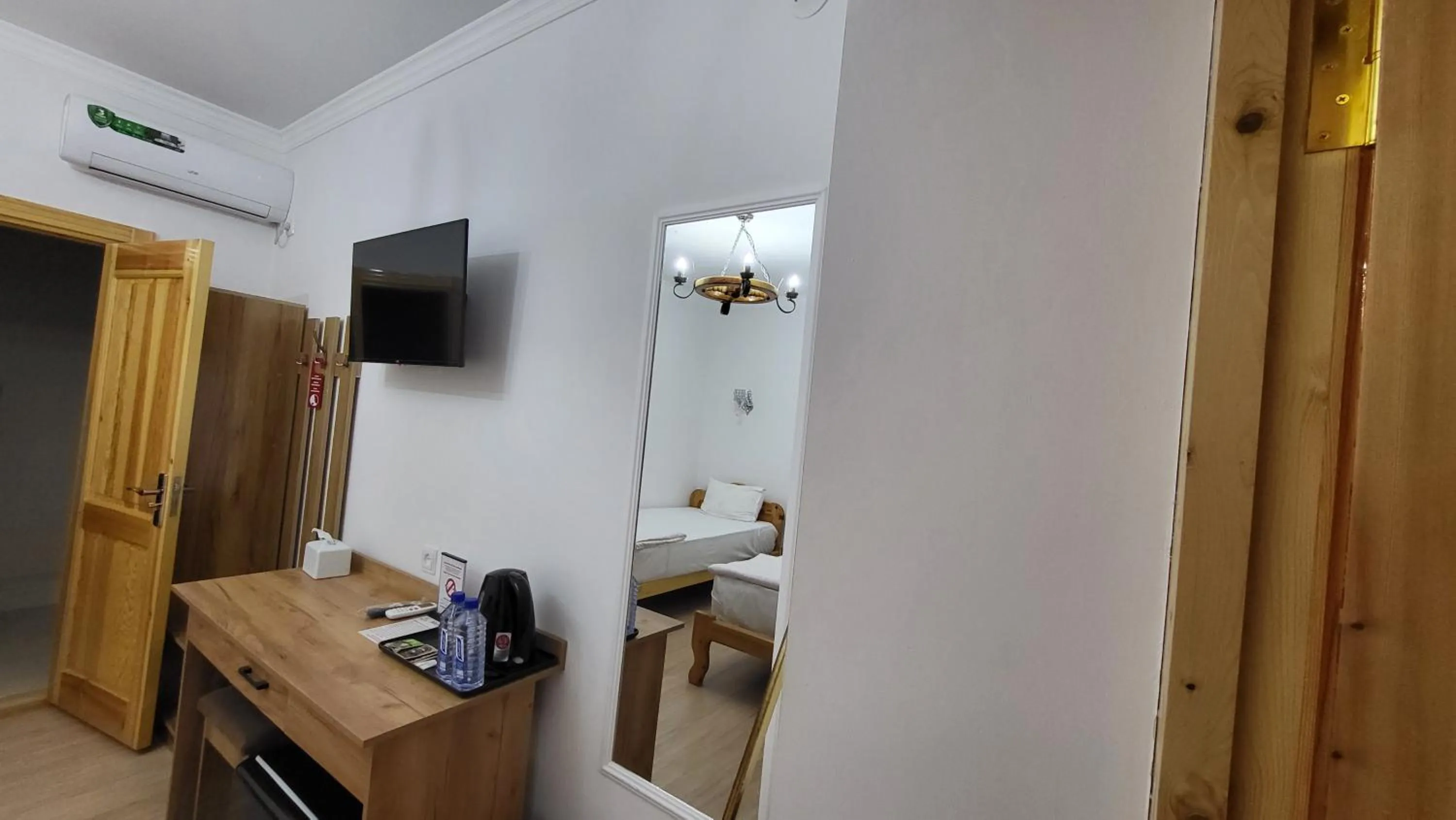 Ulli Oy Boutique Hotel & Terrace