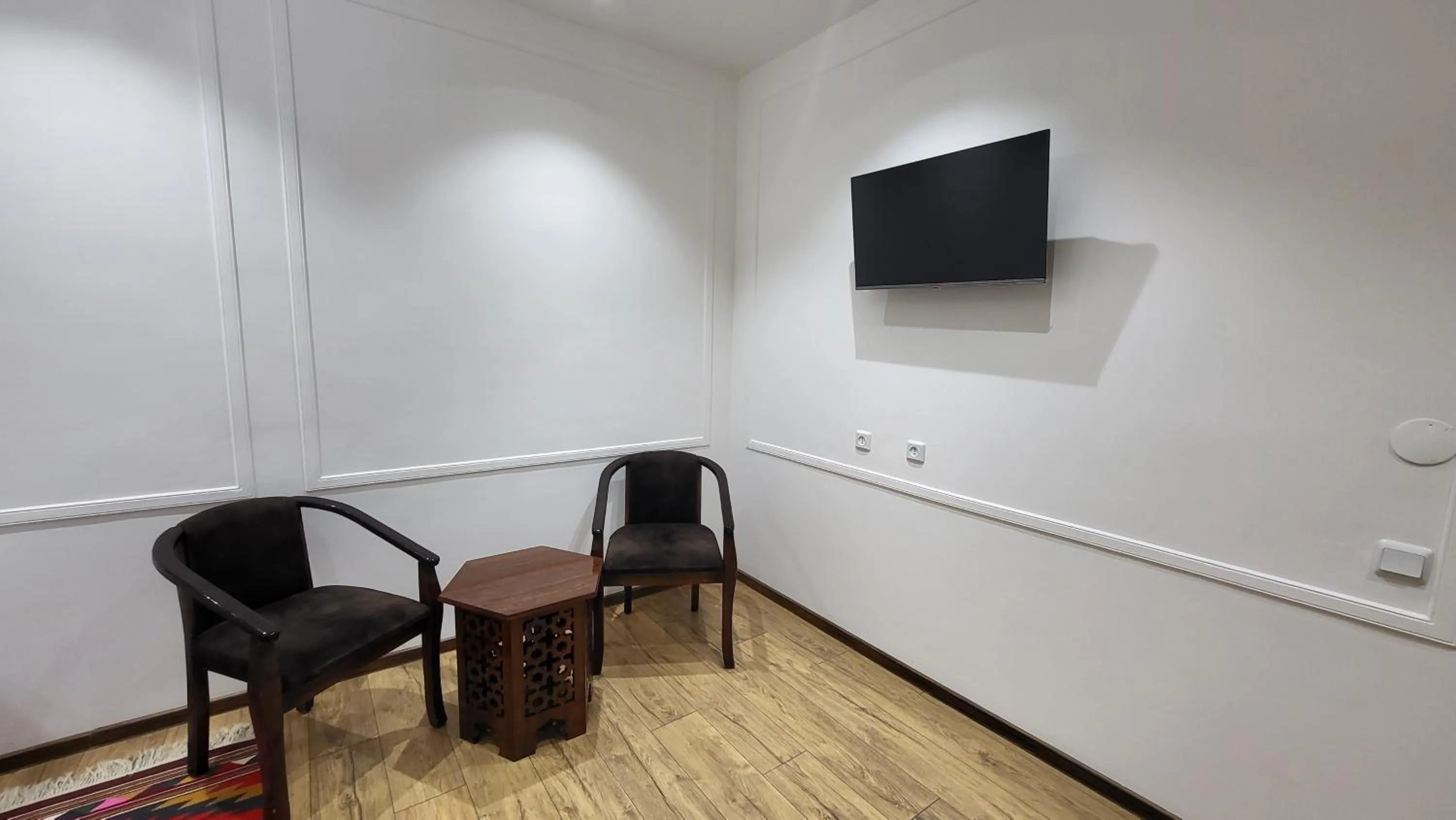 Ulli Oy Boutique Hotel & Terrace