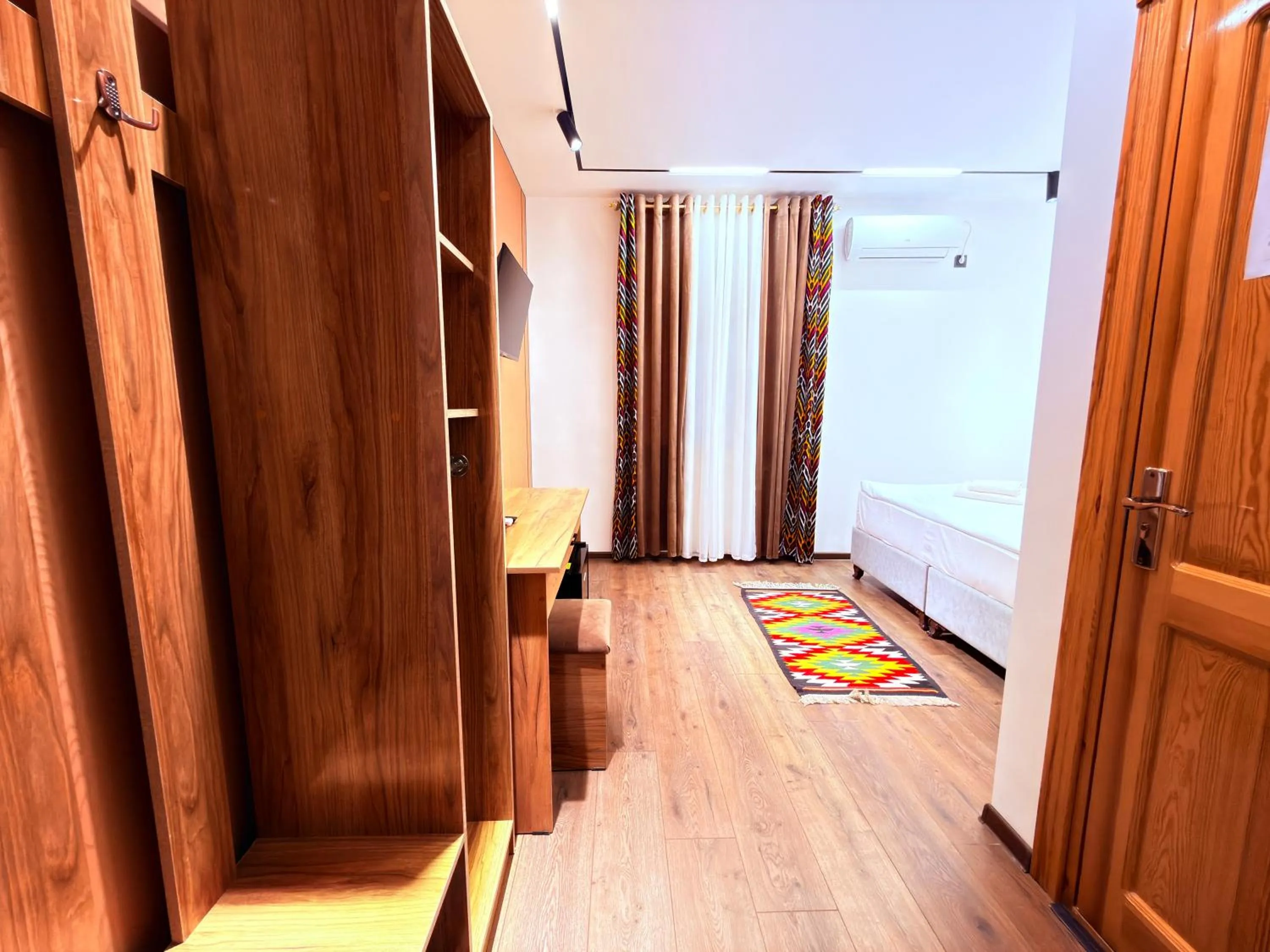 Ulli Oy Boutique Hotel & Terrace