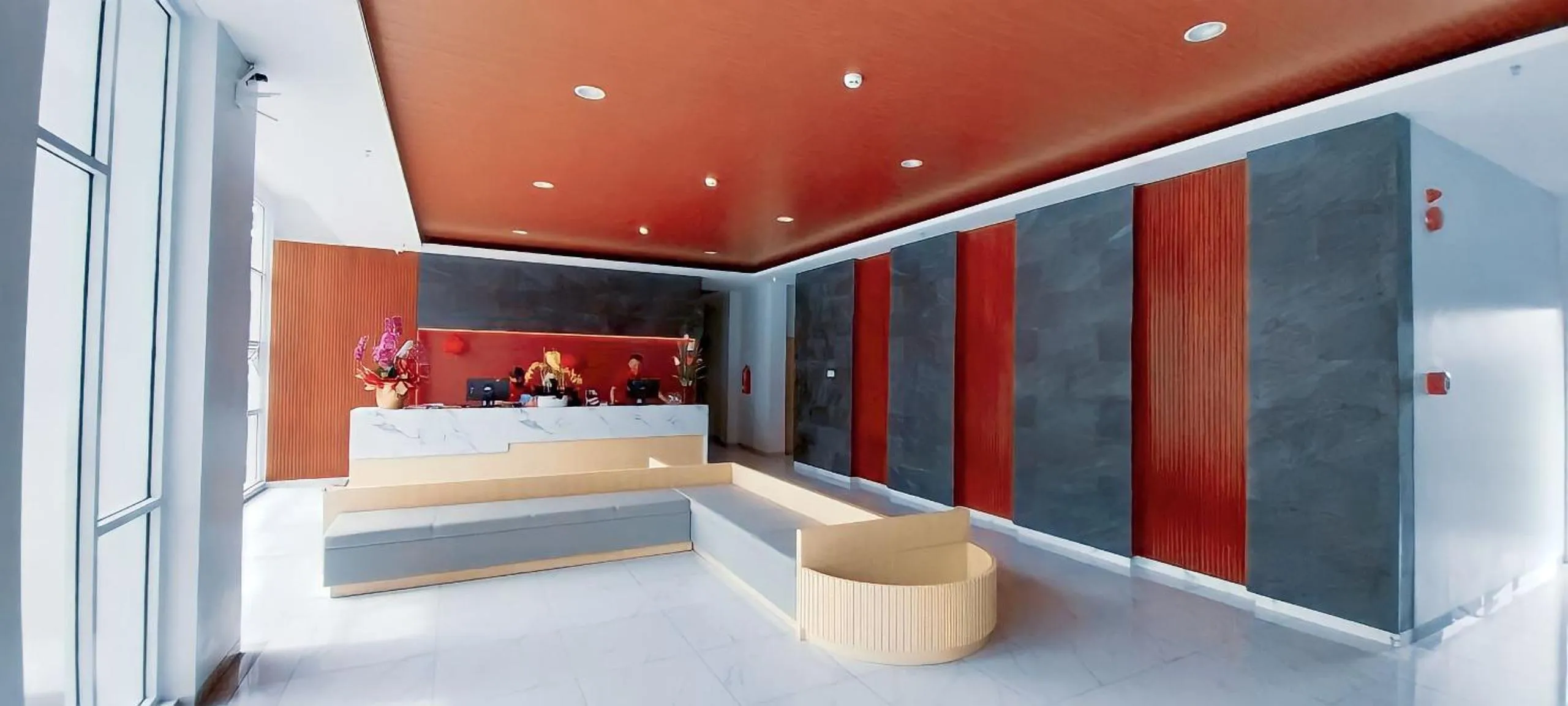 Lobby or reception in Front One Hotel Pasir Koja Bandung