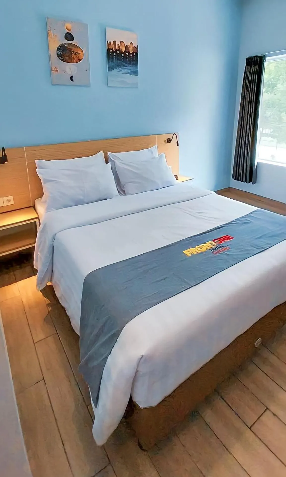 Bed in Front One Hotel Pasir Koja Bandung