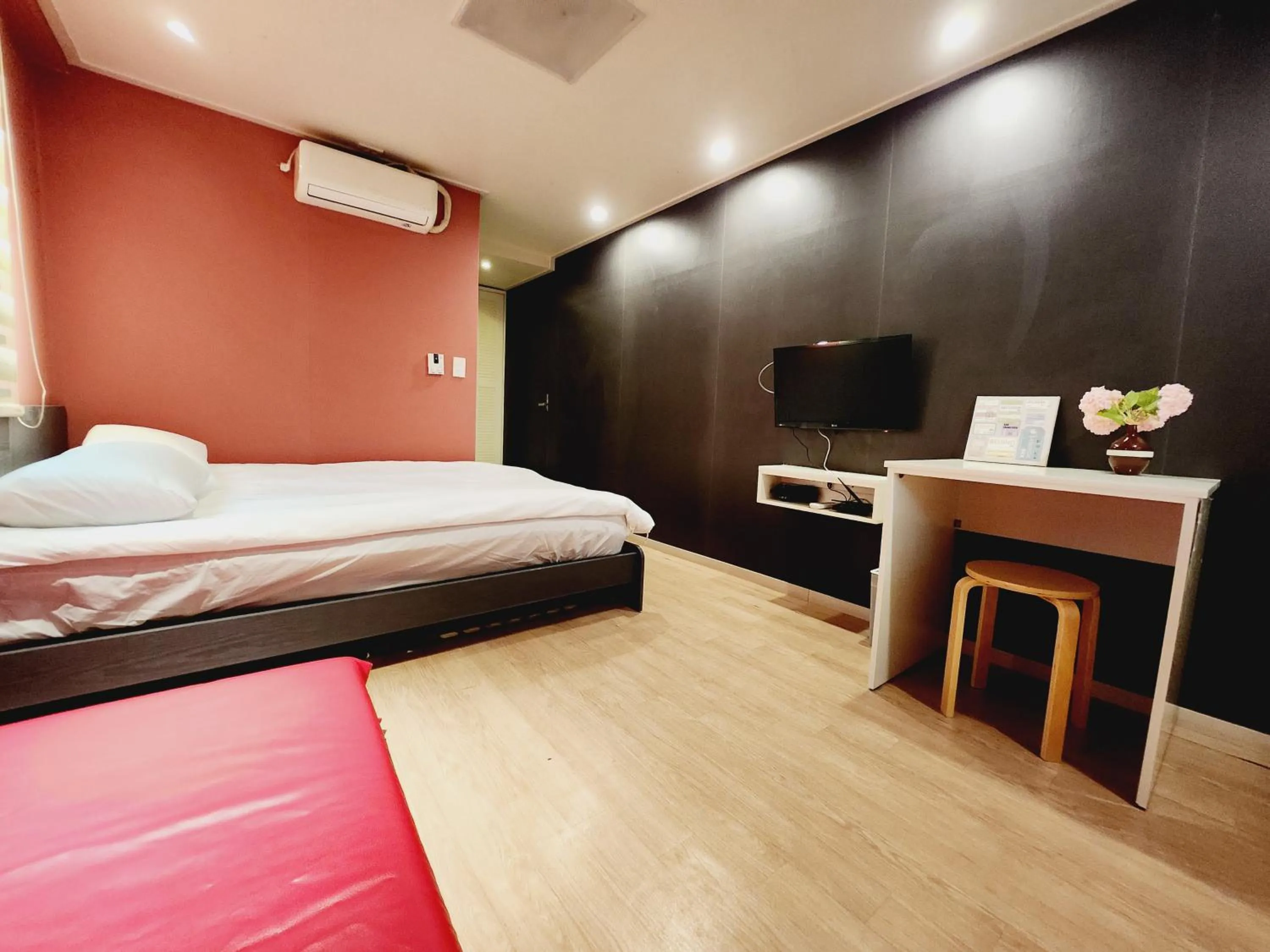 Bedroom, Bed in Olive hostel R(Residence)