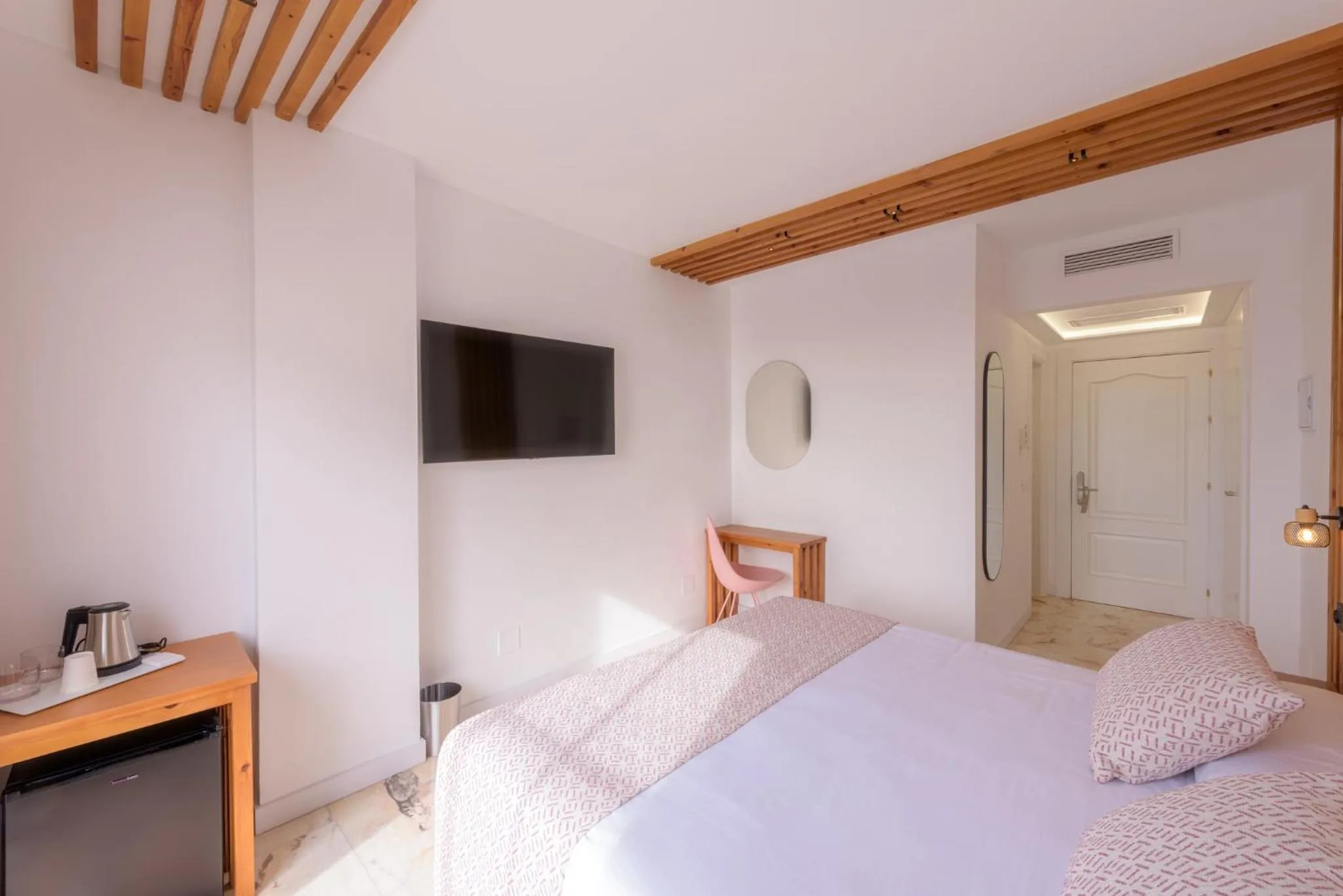 Bed in Hotel Boutique Sibarys - Adults Recommended