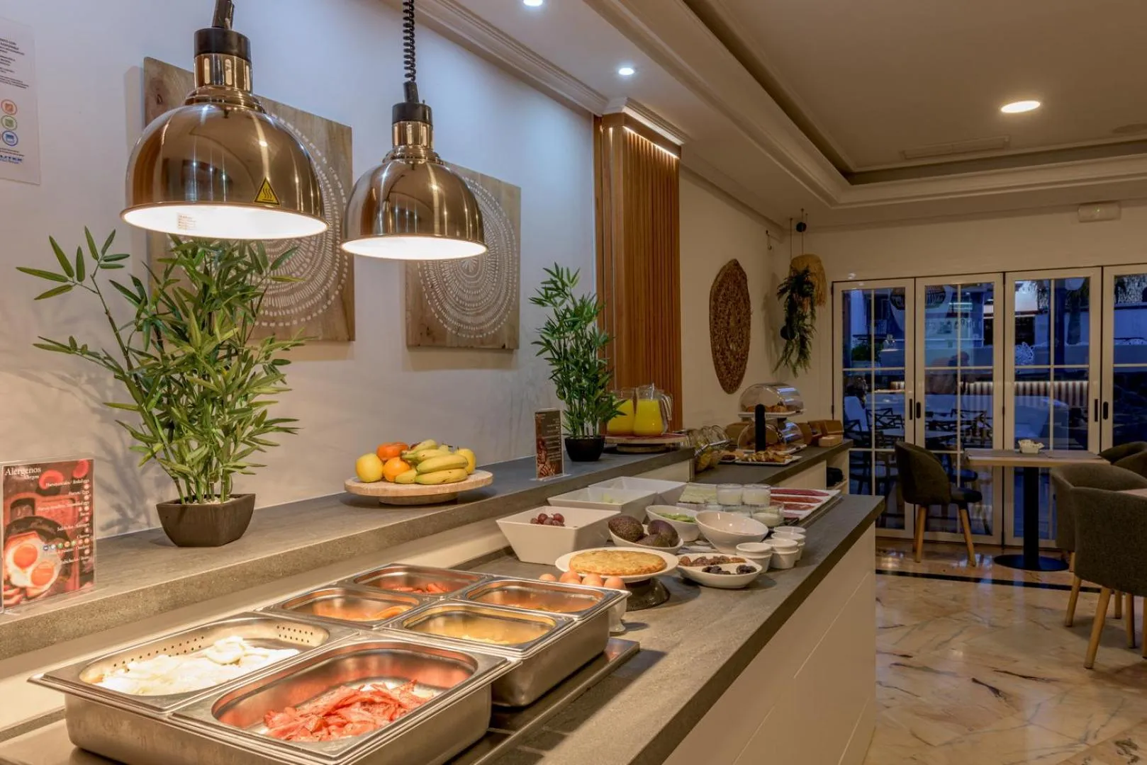 Buffet breakfast in Hotel Boutique Sibarys - Adults Recommended