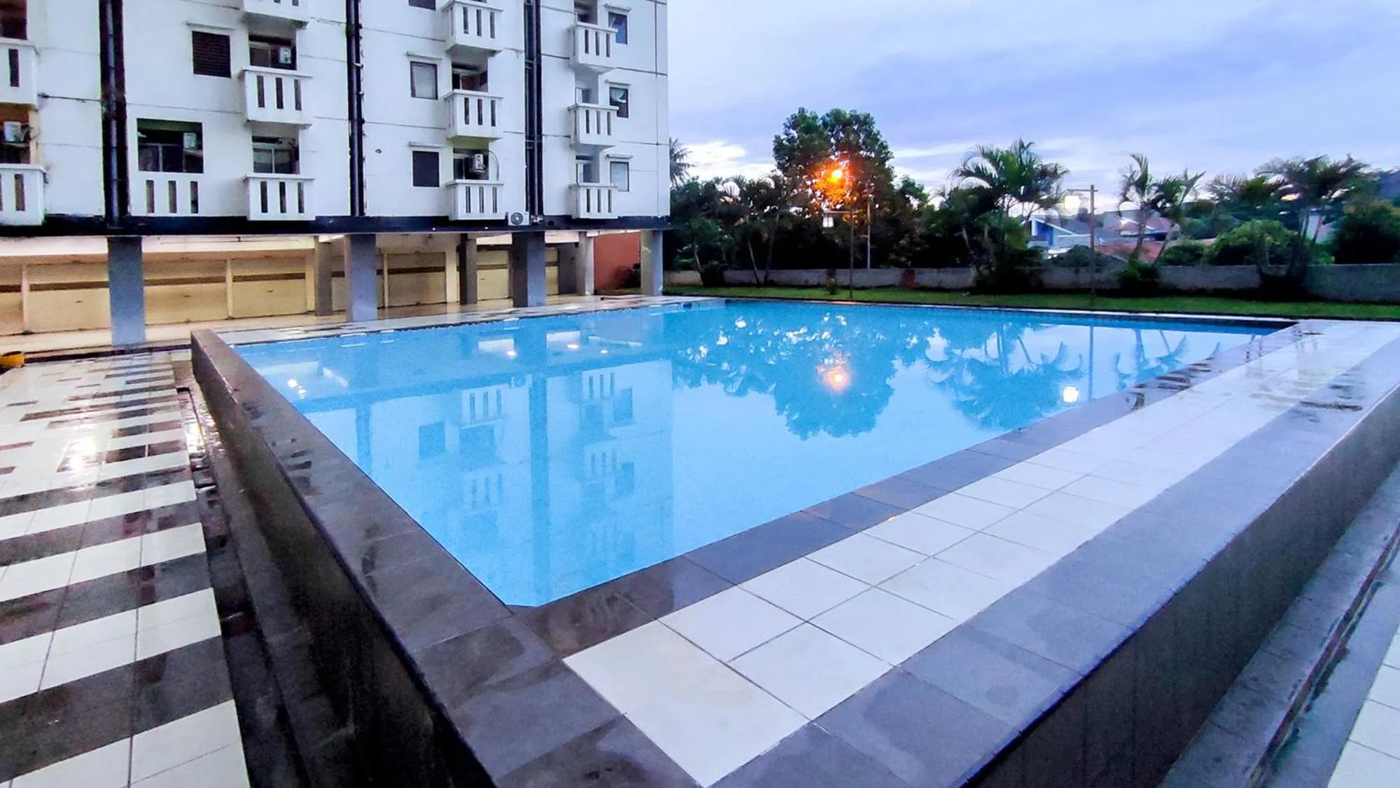 Lily Room at Apartment Cibubur Village