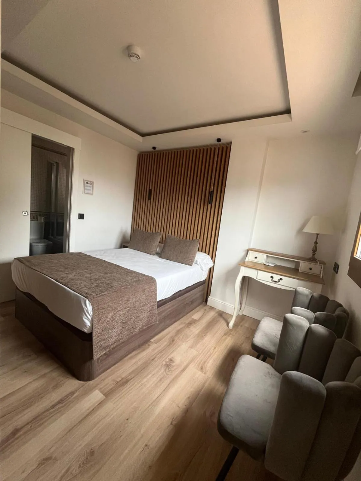 Bed in BYPILLOW California