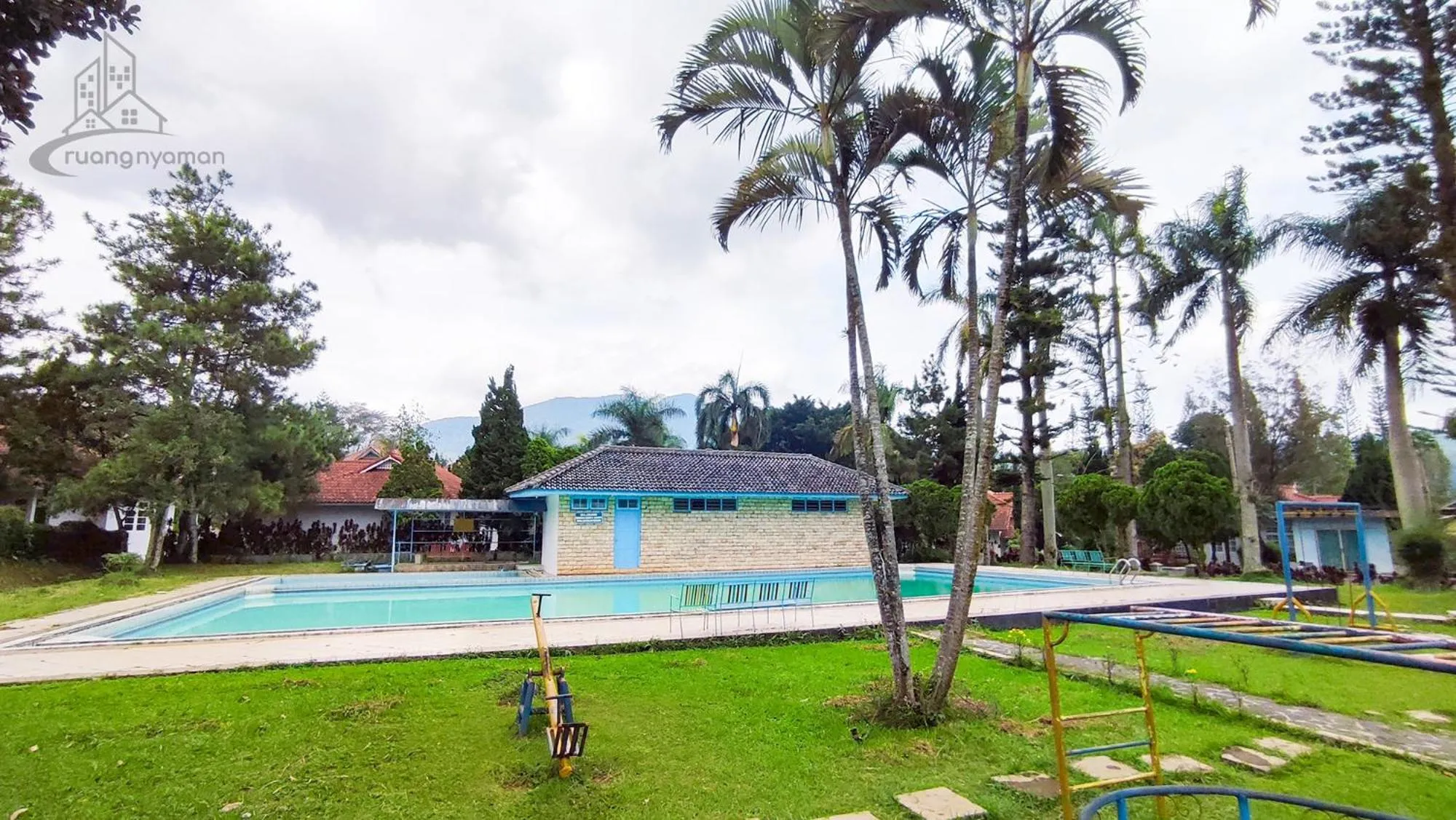 Swimming pool in Sukanagalih Resort by Ruang Nyaman