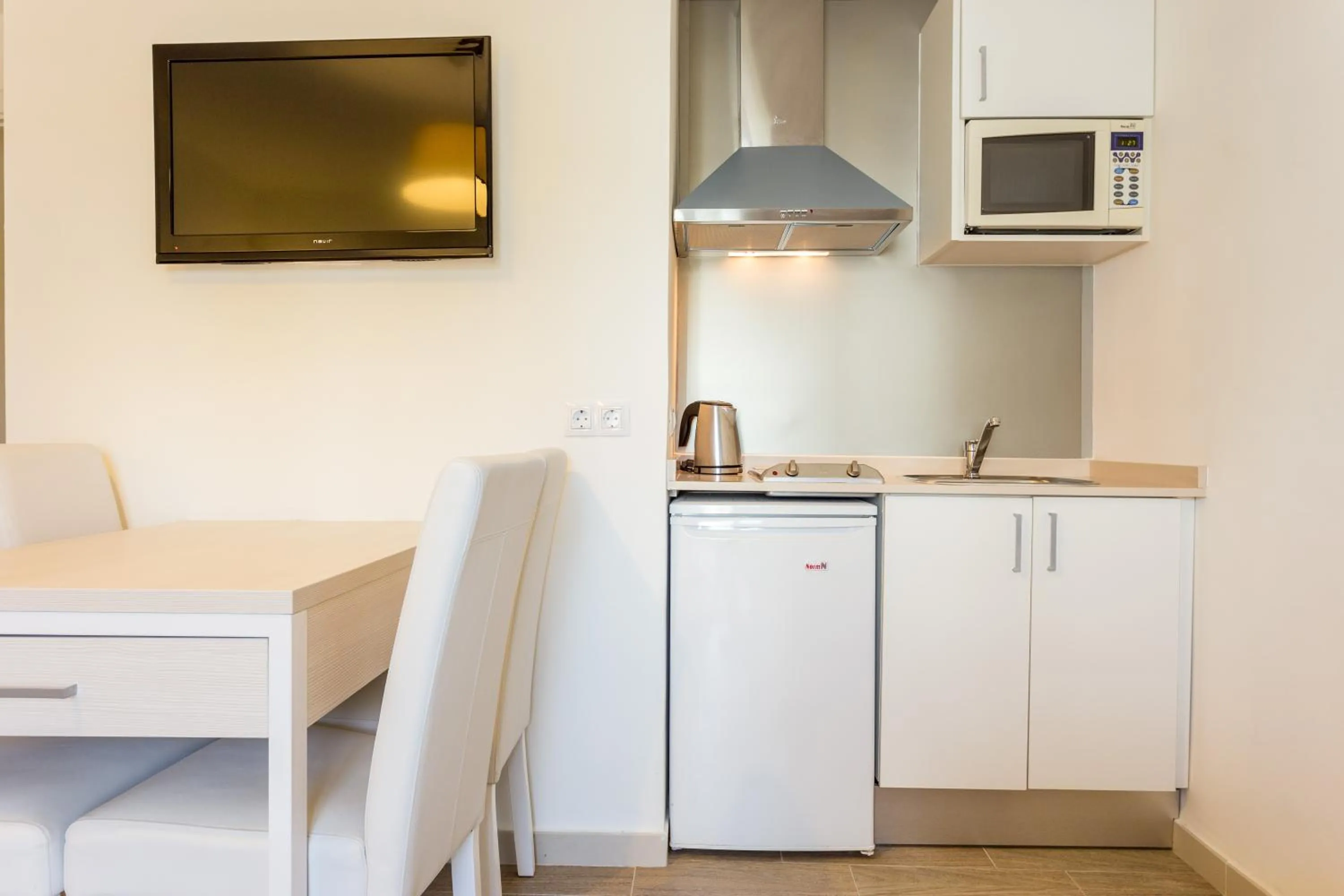 Kitchen or kitchenette in Caprice Janeiro Hotel & Spa