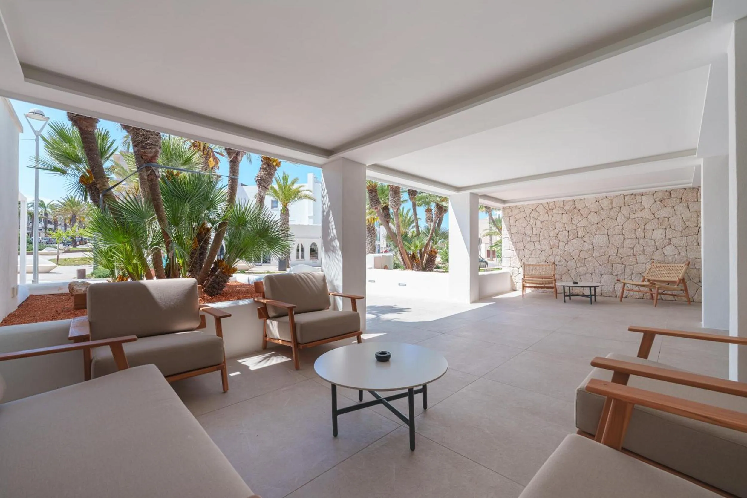 Facade/entrance in Caprice Concord Hotel & Spa