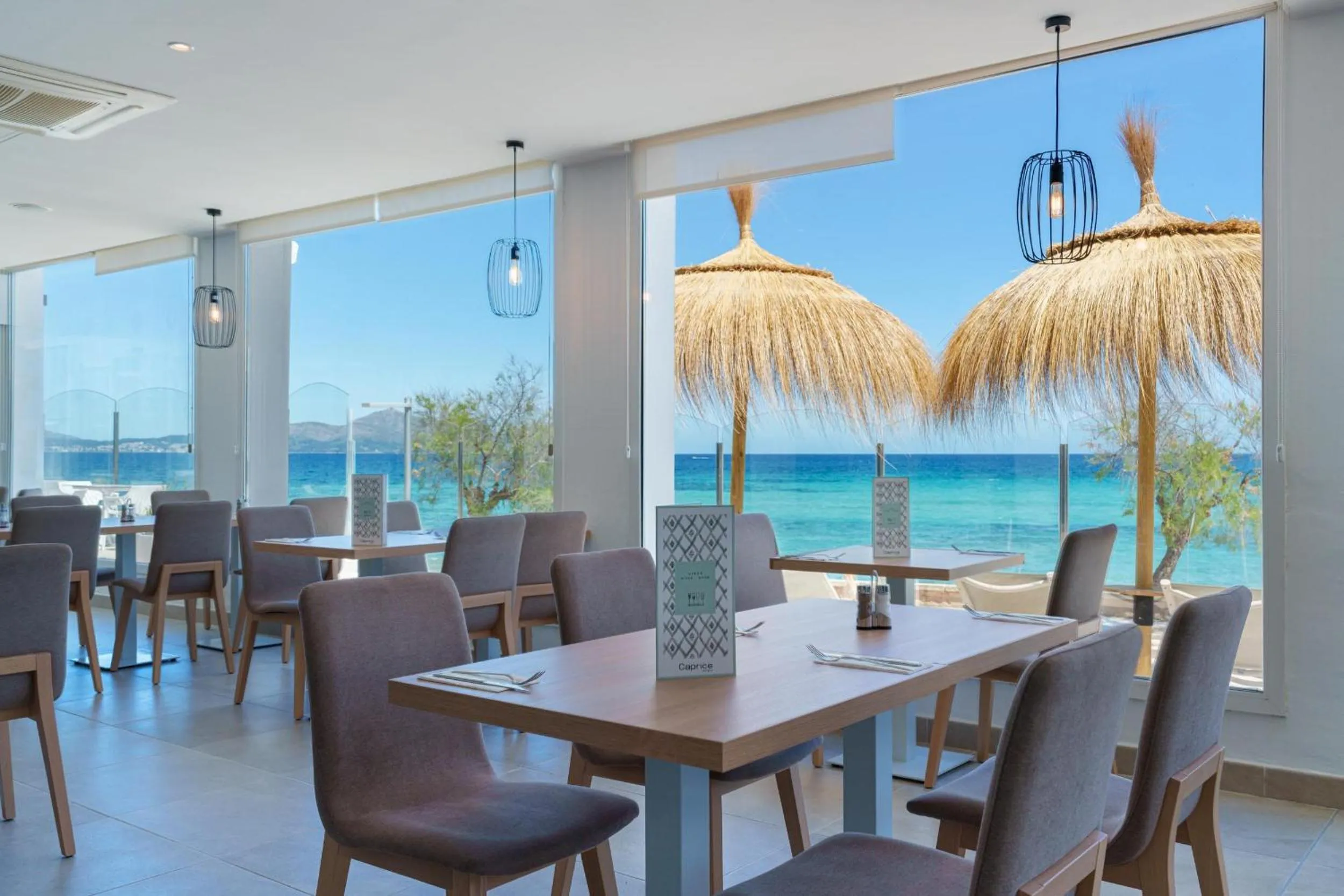 Restaurant/places to eat in Caprice Concord Hotel & Spa