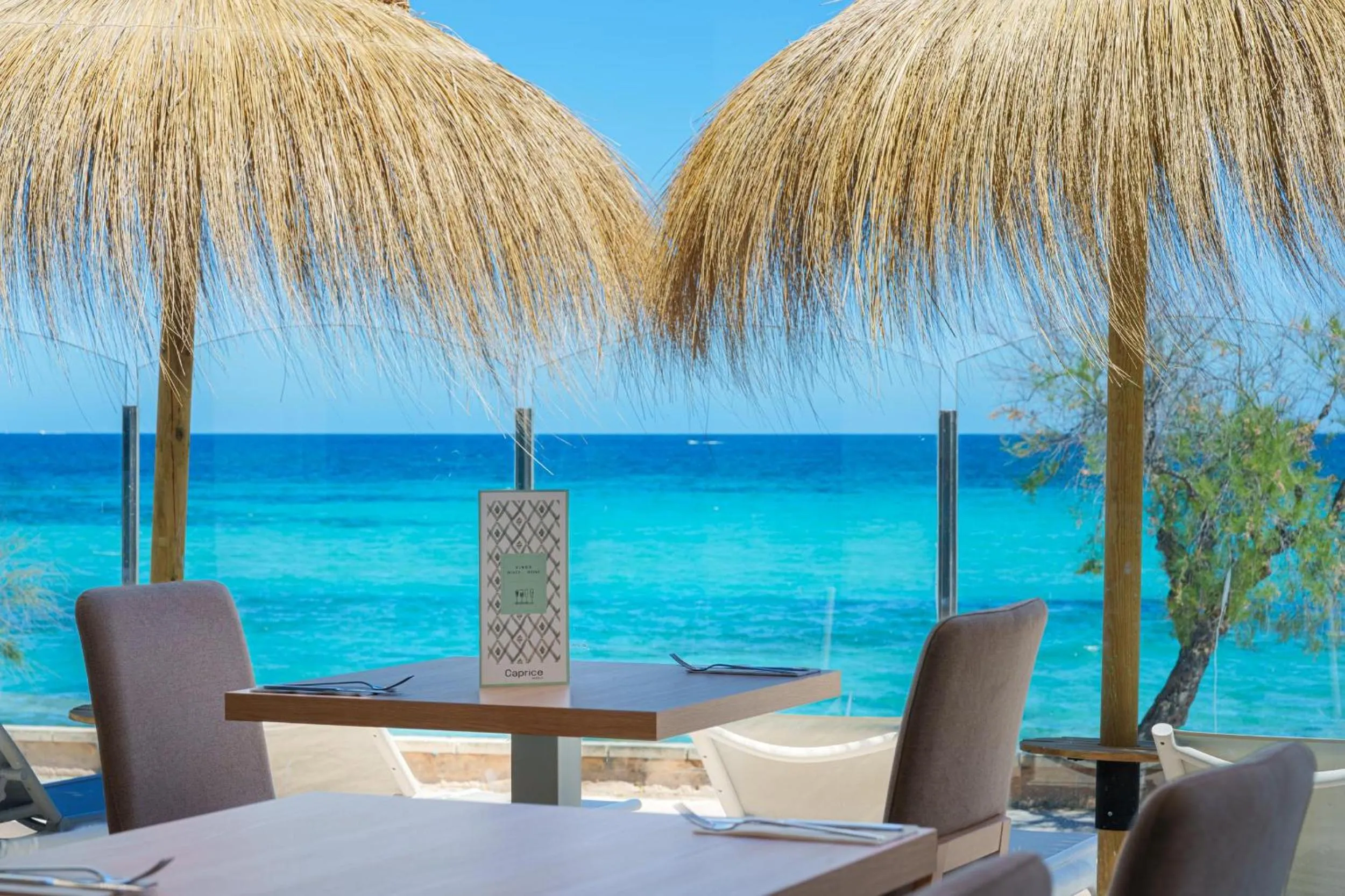 Restaurant/places to eat in Caprice Concord Hotel & Spa