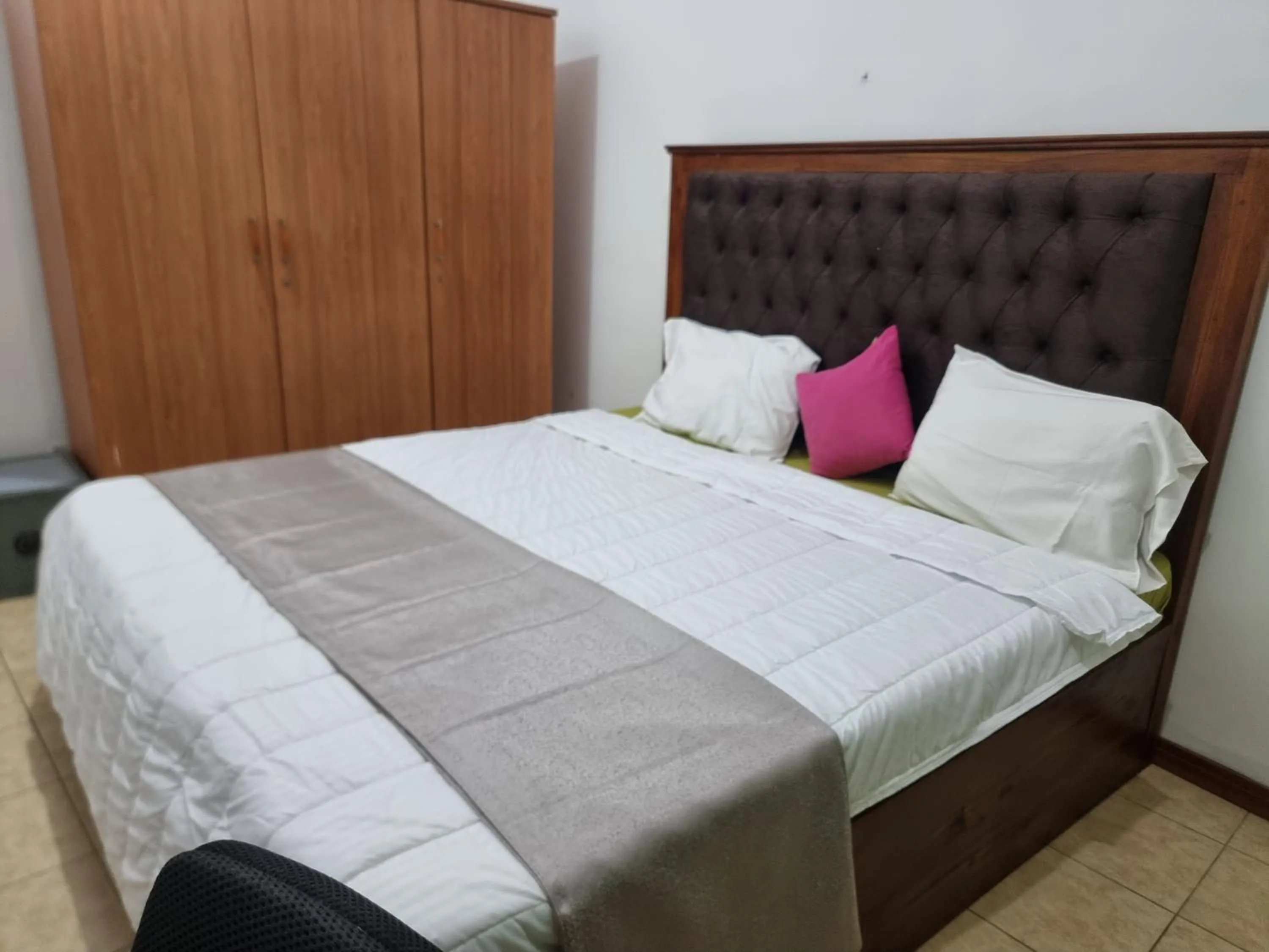 Bed in Victory colombo