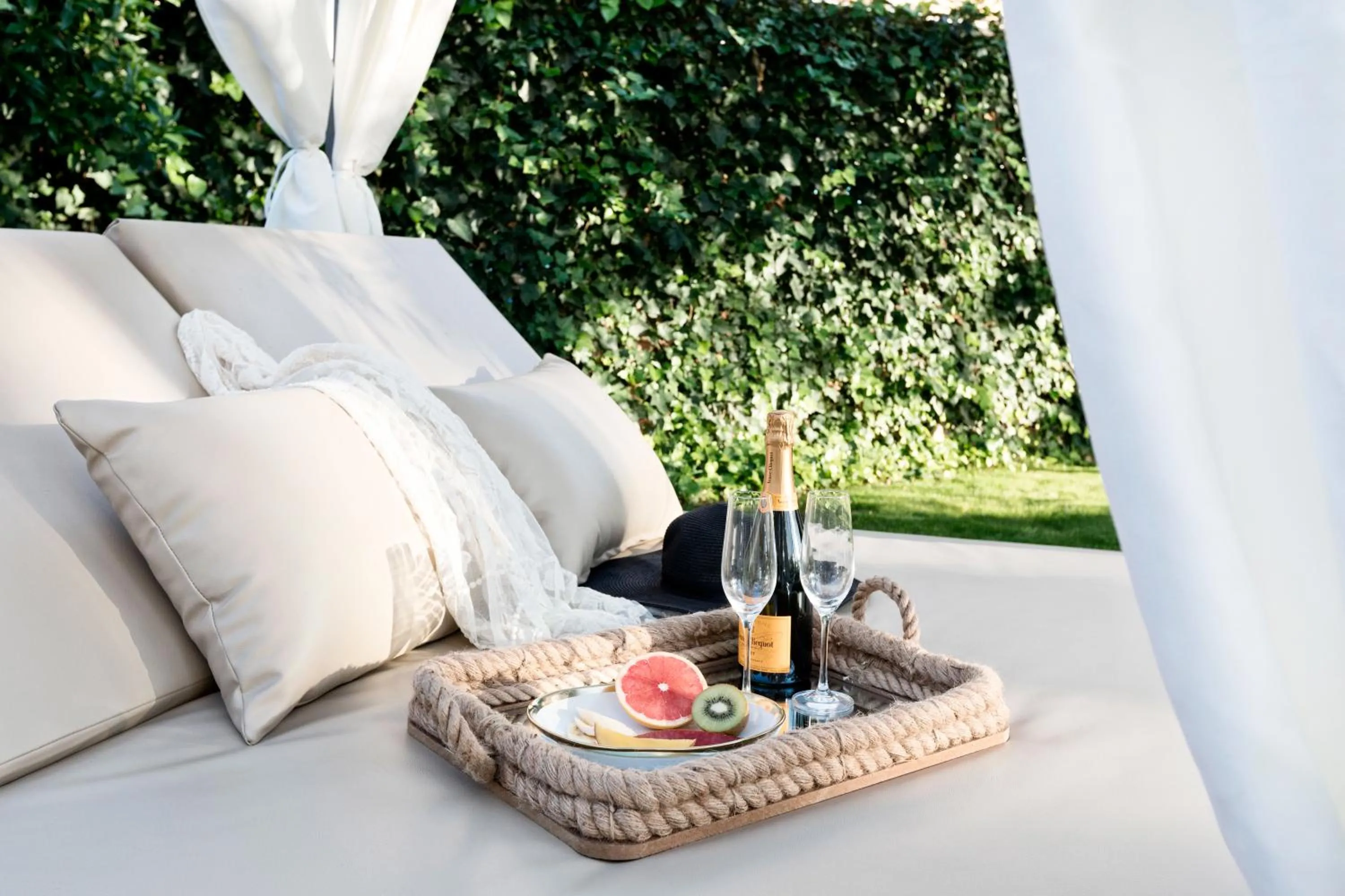 Garden in Bordoy Alcudia Port Suites - Adults Only