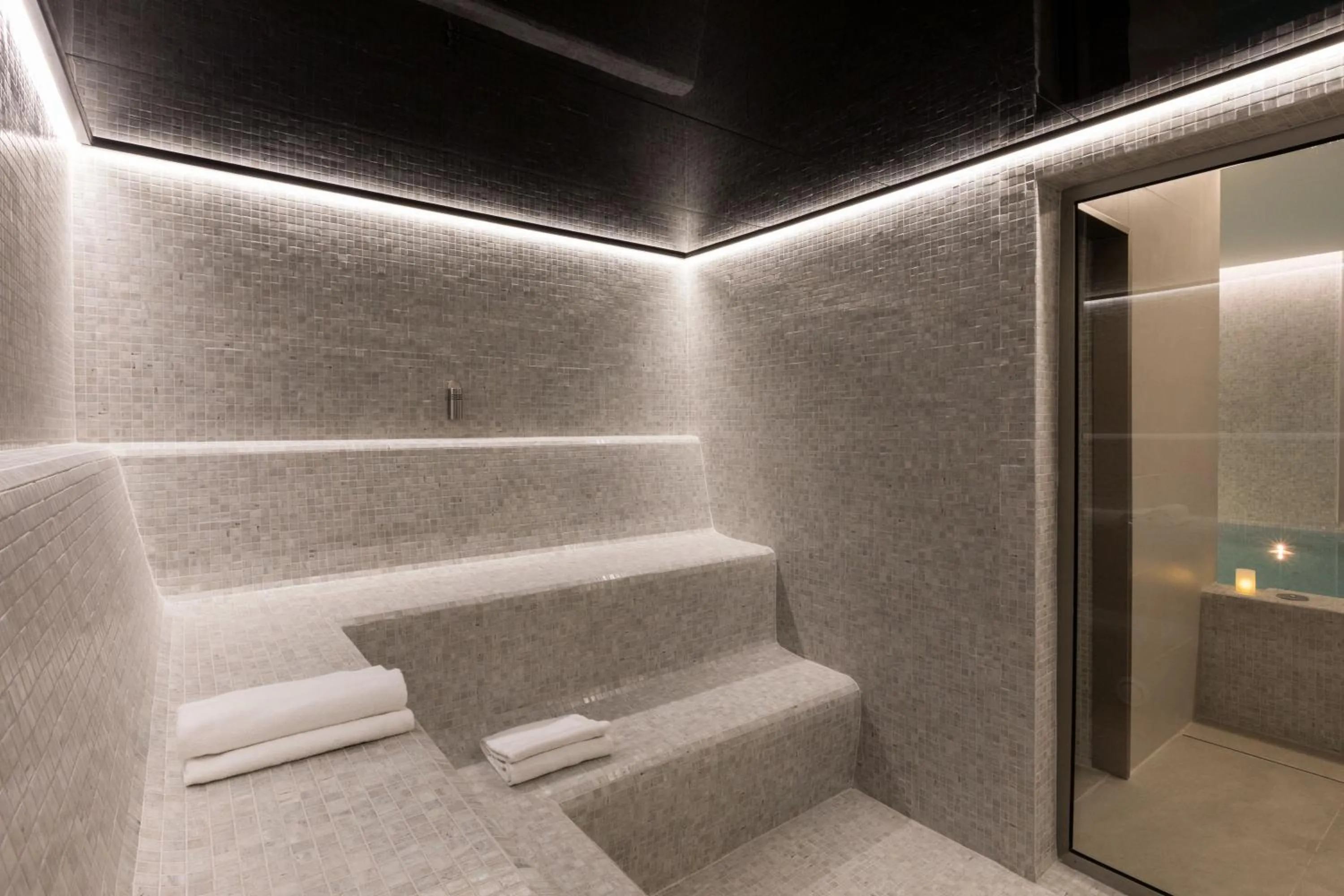 Steam room in Bordoy Alcudia Port Suites - Adults Only