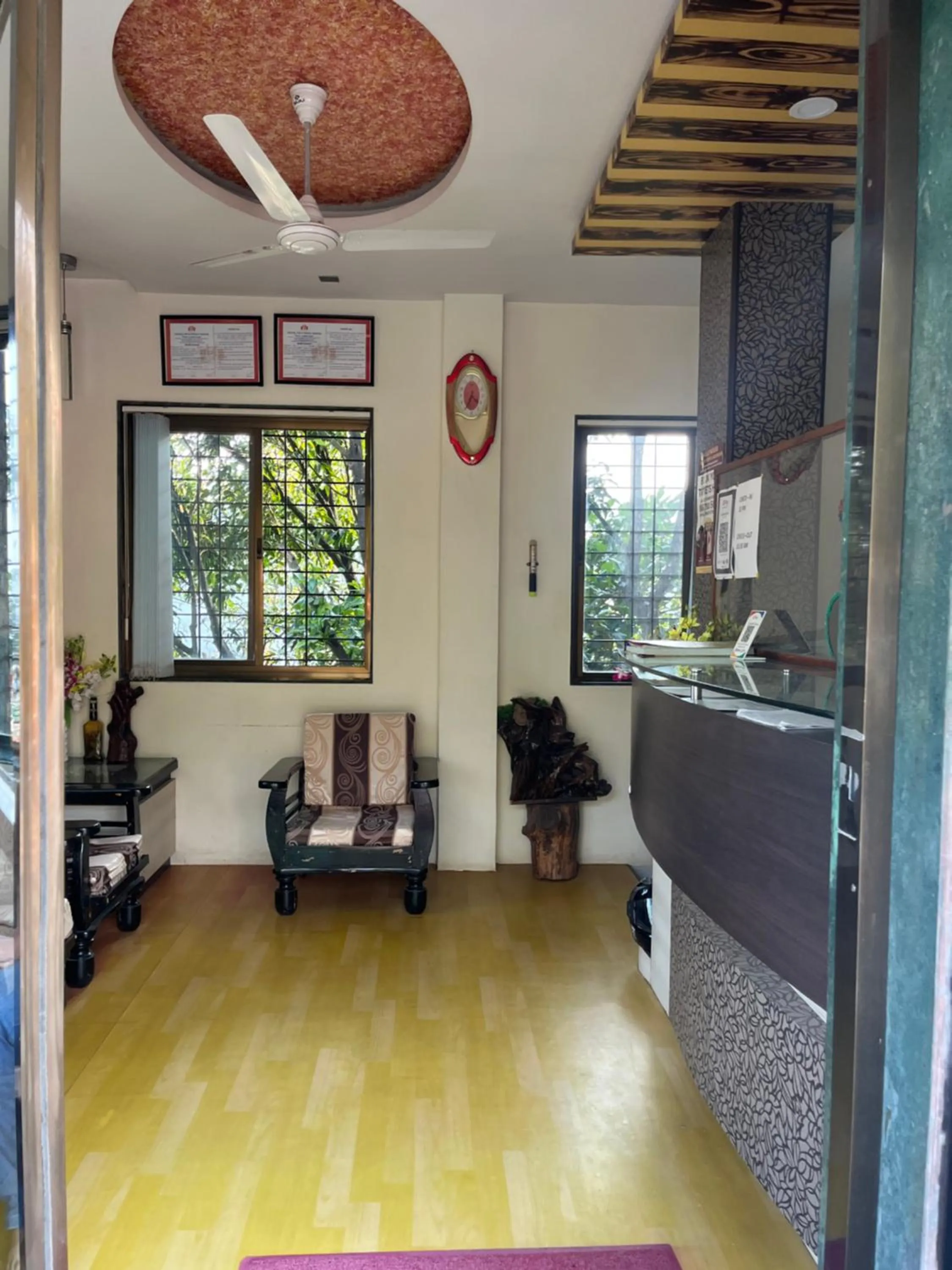 Text overlay in S2 Residency