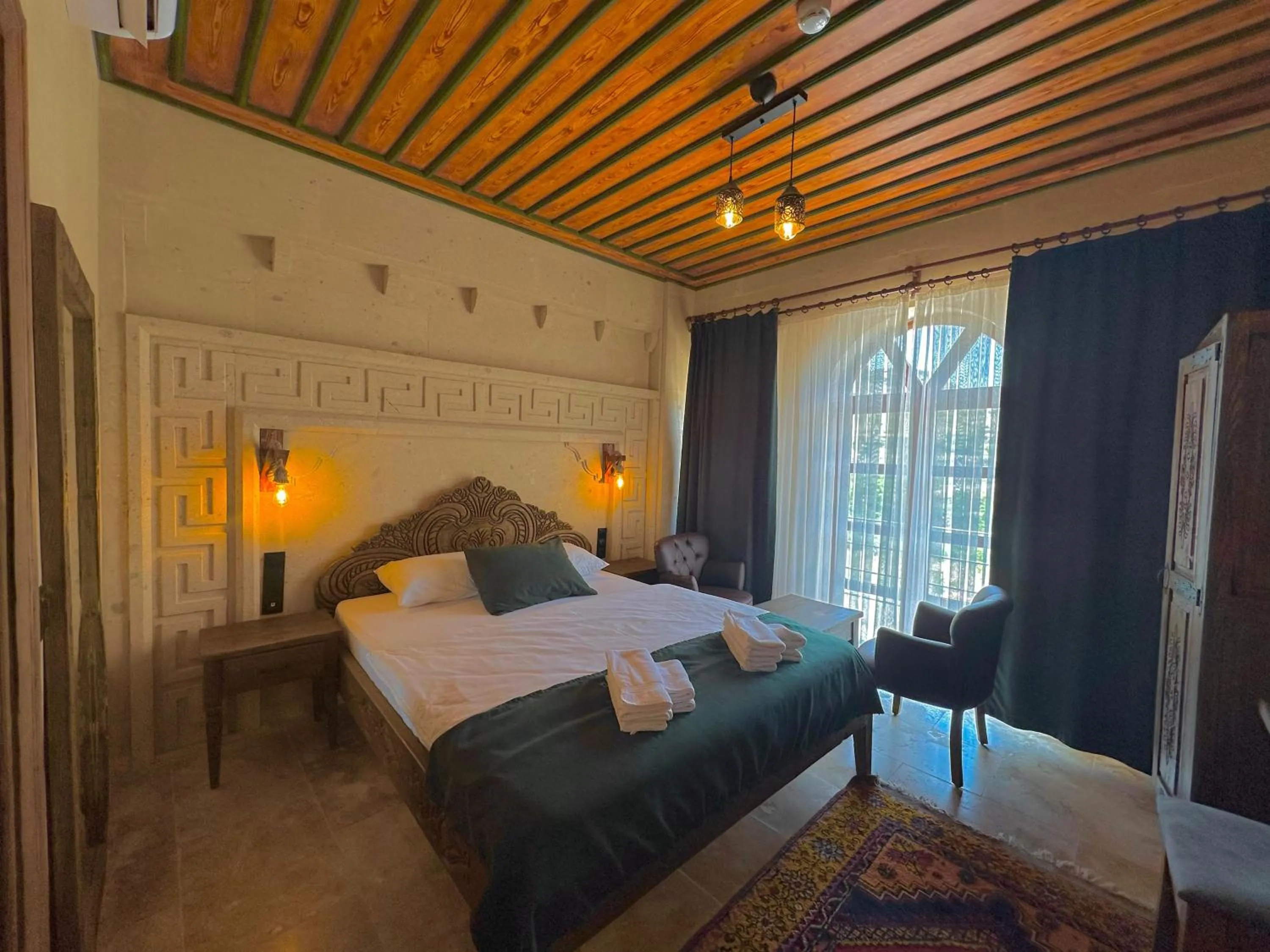 Bed in Gemosa Cappadocia Hotel