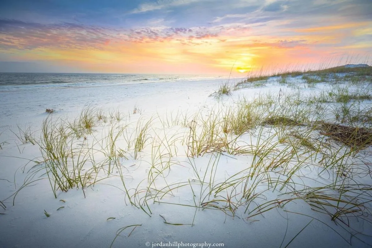 Pink Sunsets at the Palms of Destin Across from Beach, Heated Pool Shuttle & Dining