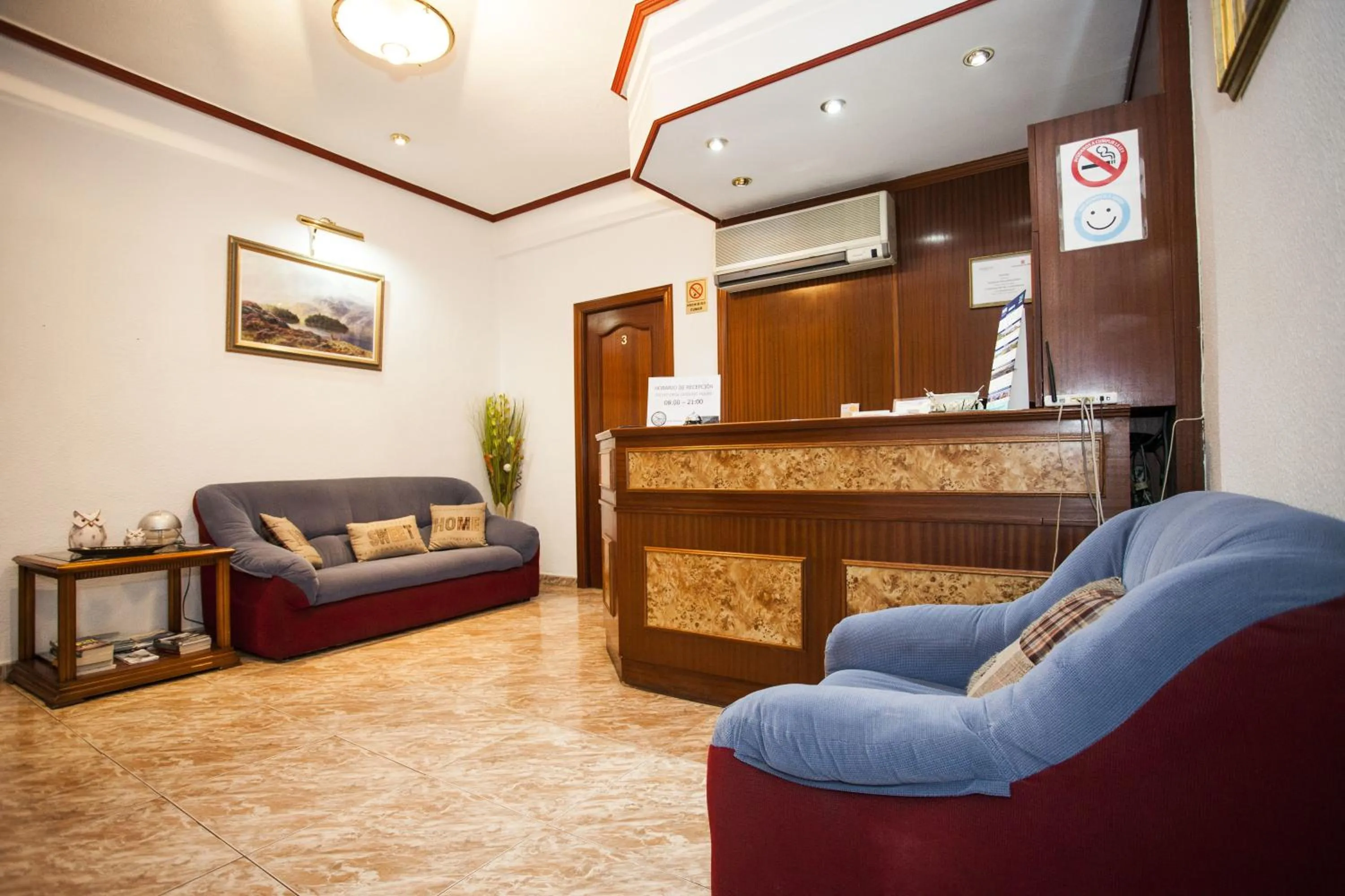 Lobby or reception in Pensión Carrera