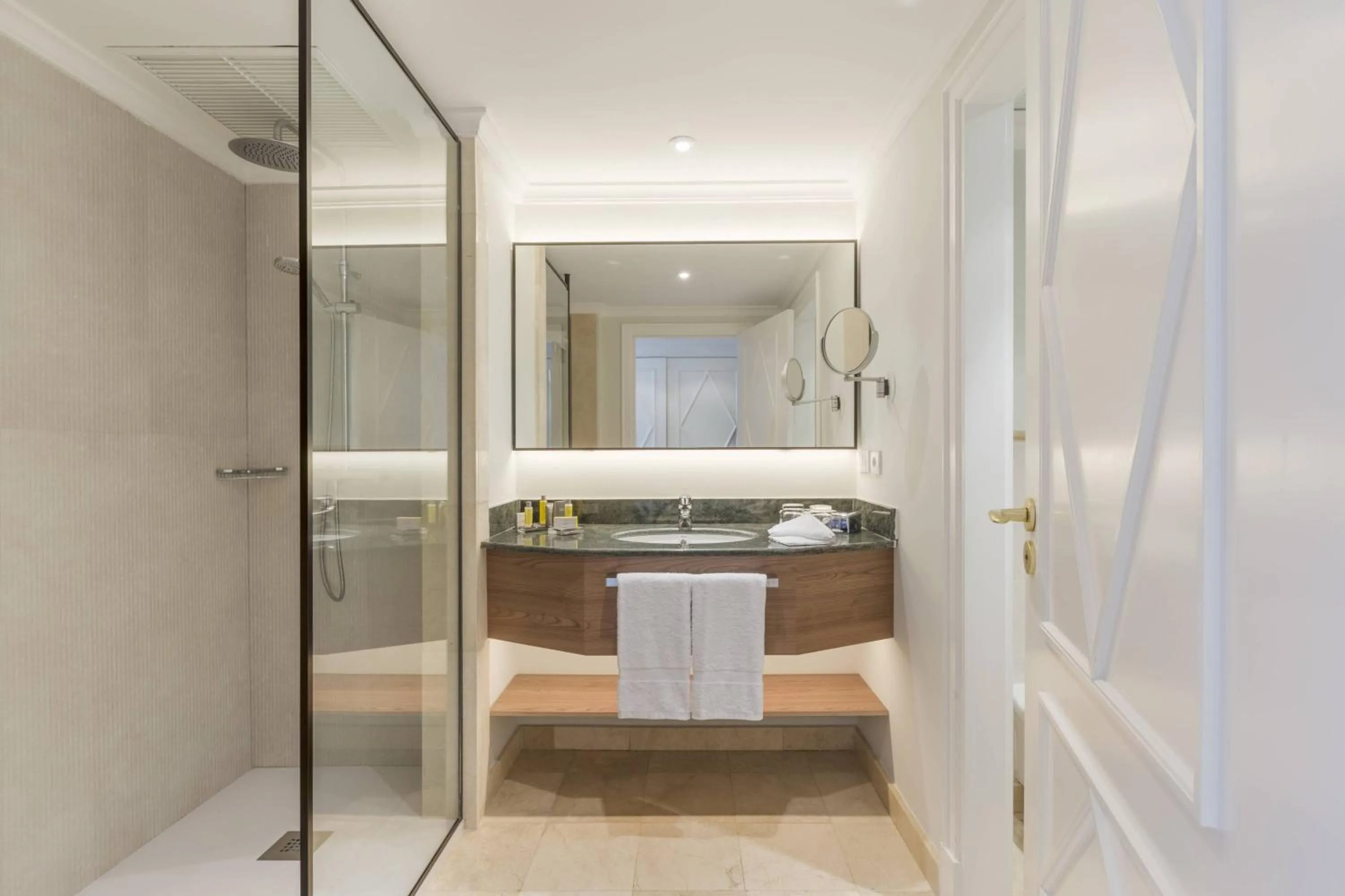 Bathroom in Denia Marriott La Sella Golf Resort & Spa