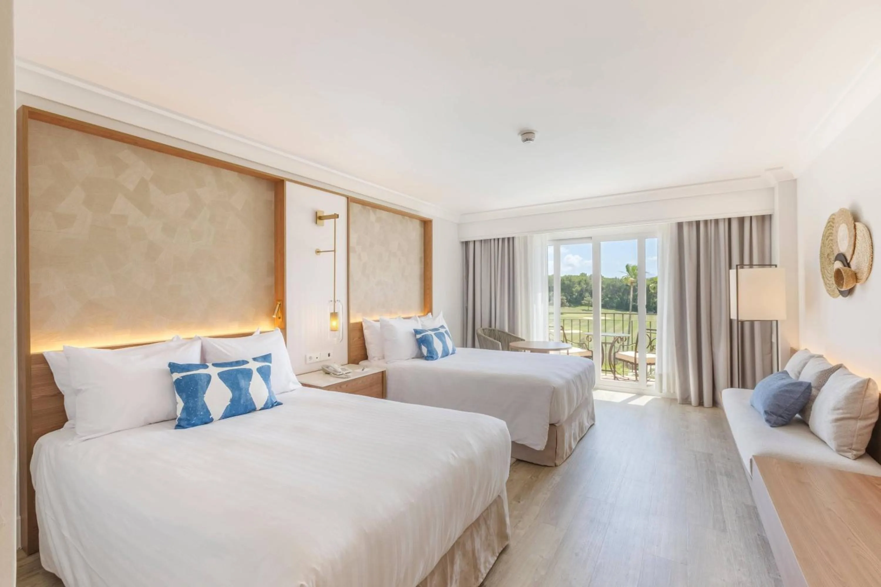 Photo of the whole room, Bed in Denia Marriott La Sella Golf Resort & Spa