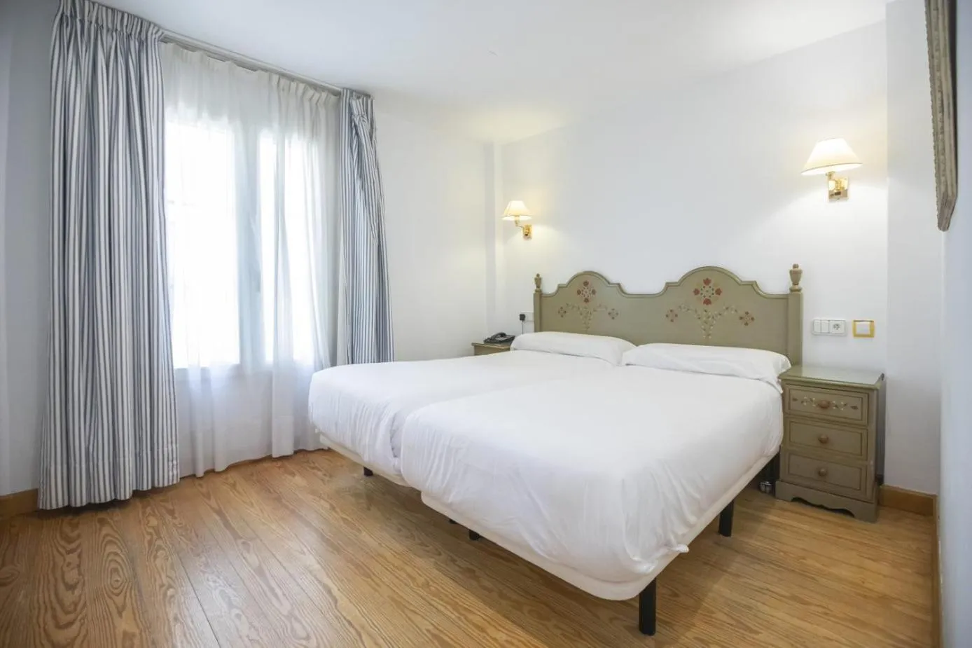 Bedroom, Bed in Apartamentos Soho Boutique Vistahermosa