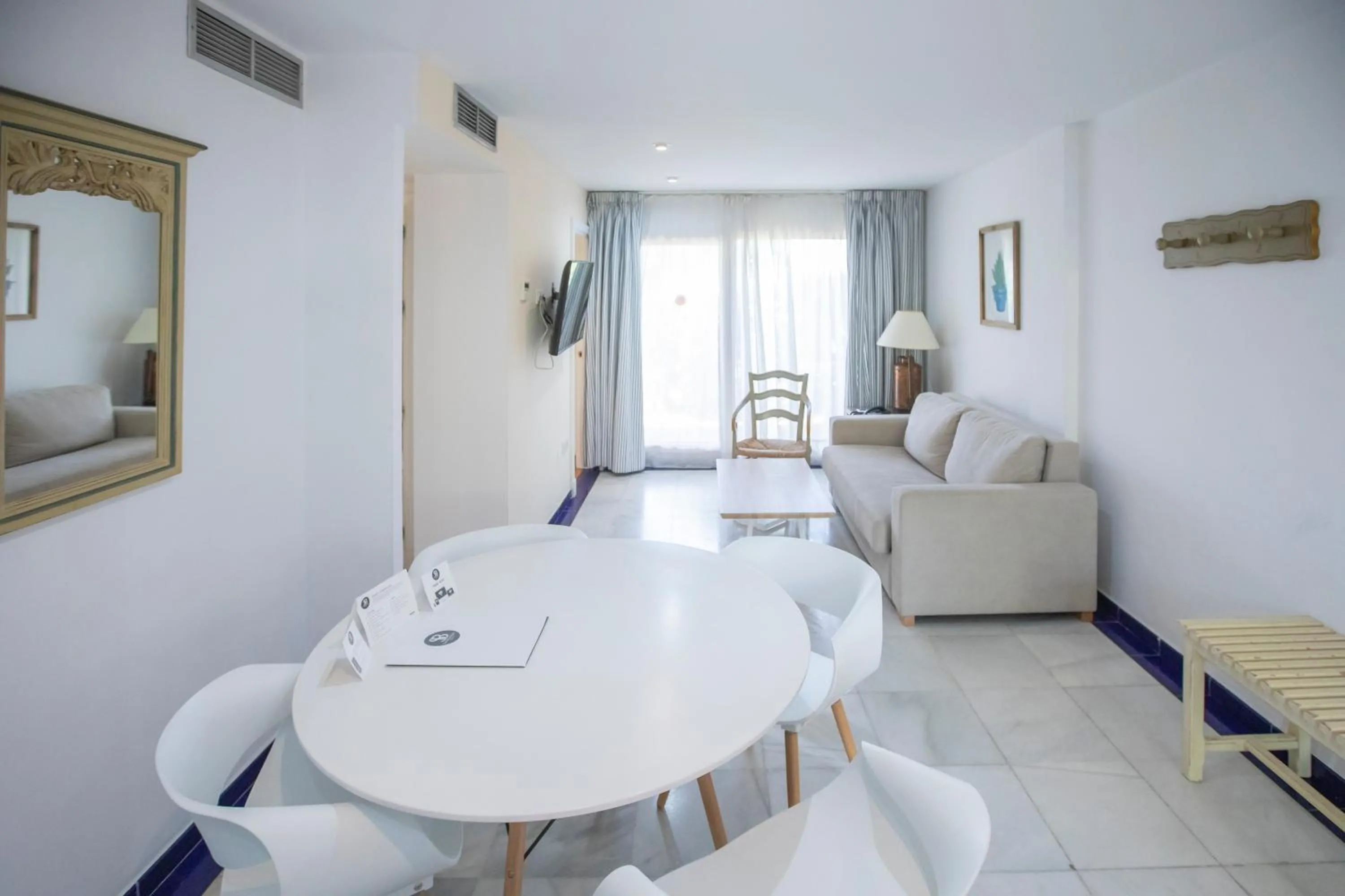 Dining area in Apartamentos Soho Boutique Vistahermosa