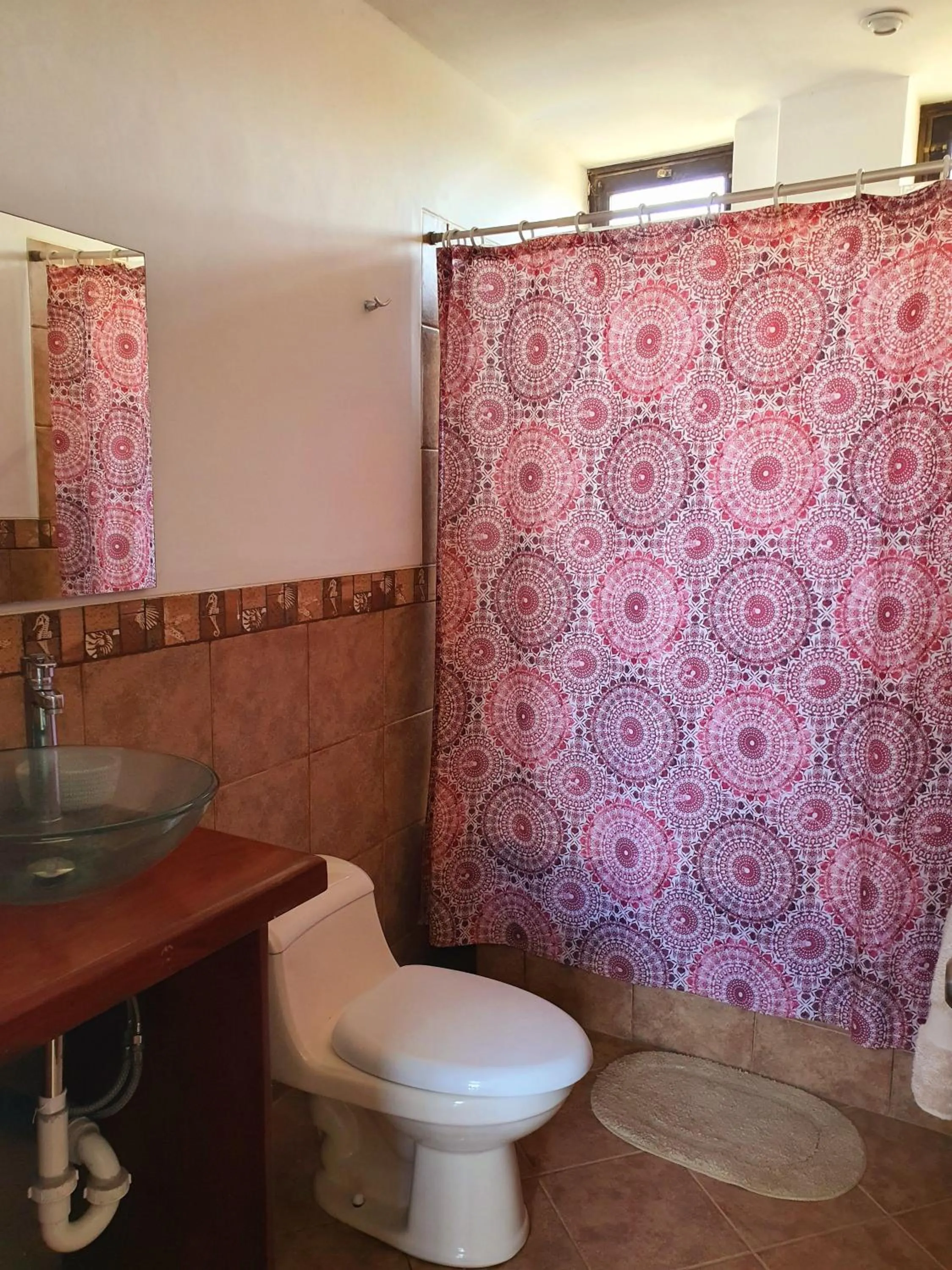 Toilet in Oasis de Vichayito