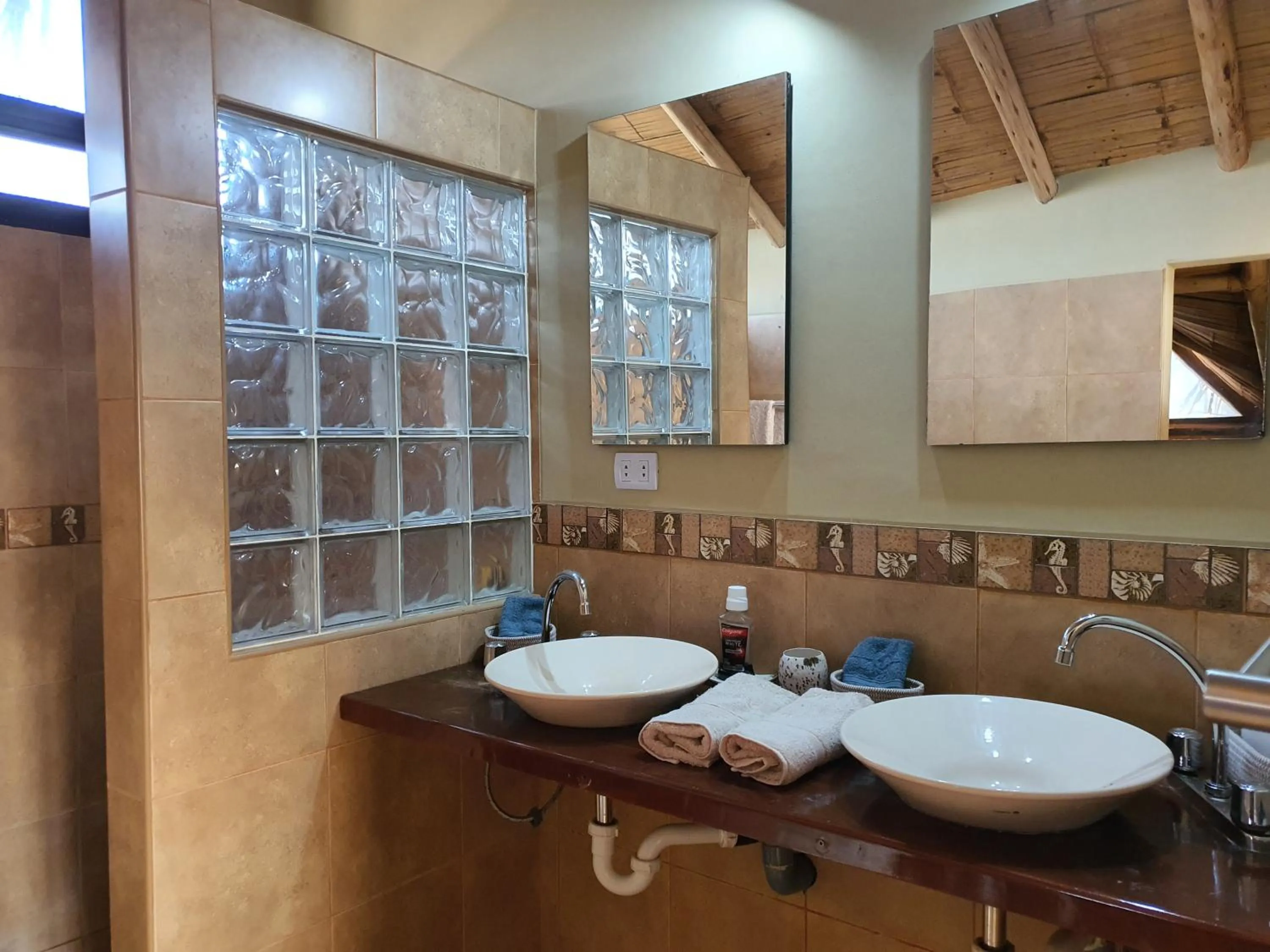 Bathroom in Oasis de Vichayito