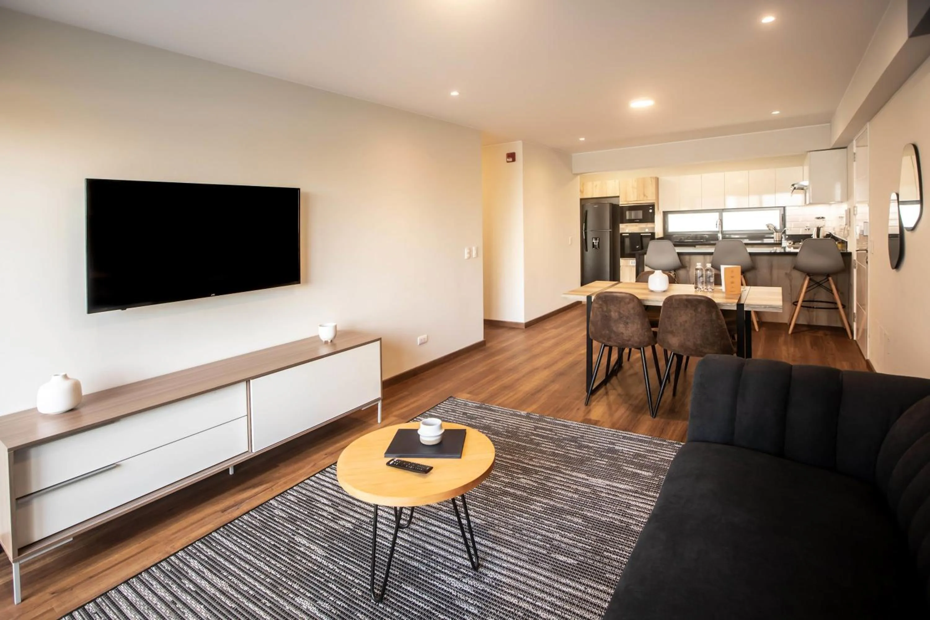 Alcanfores 1262 by Wynwood House