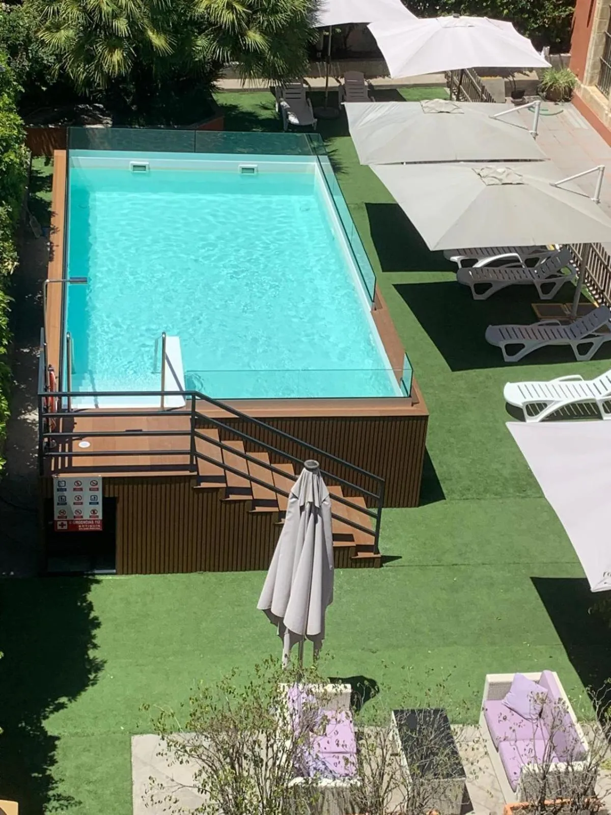 Swimming pool in Hotel Soho Boutique Jerez