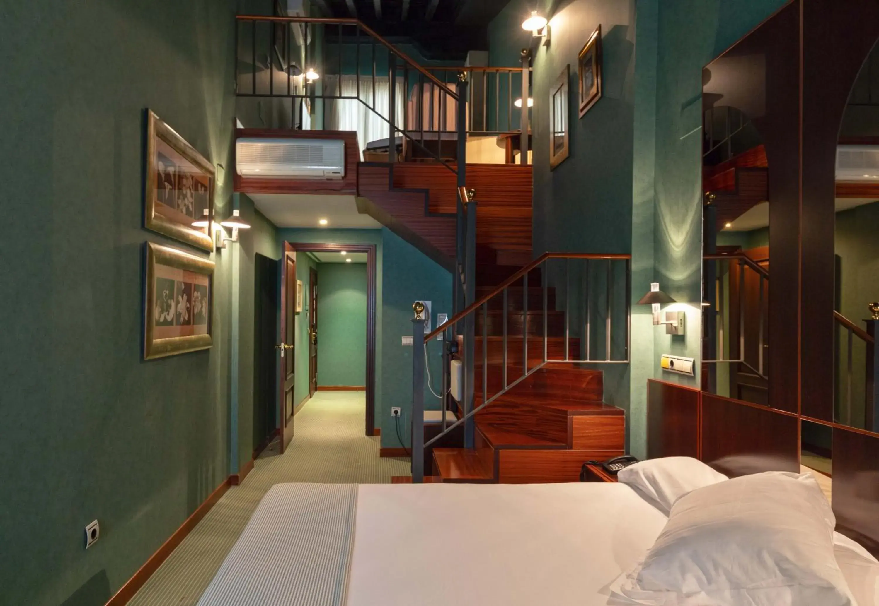 Family Room in Hotel Soho Boutique Jerez Family Room in Hotel Soho Boutique Jerez