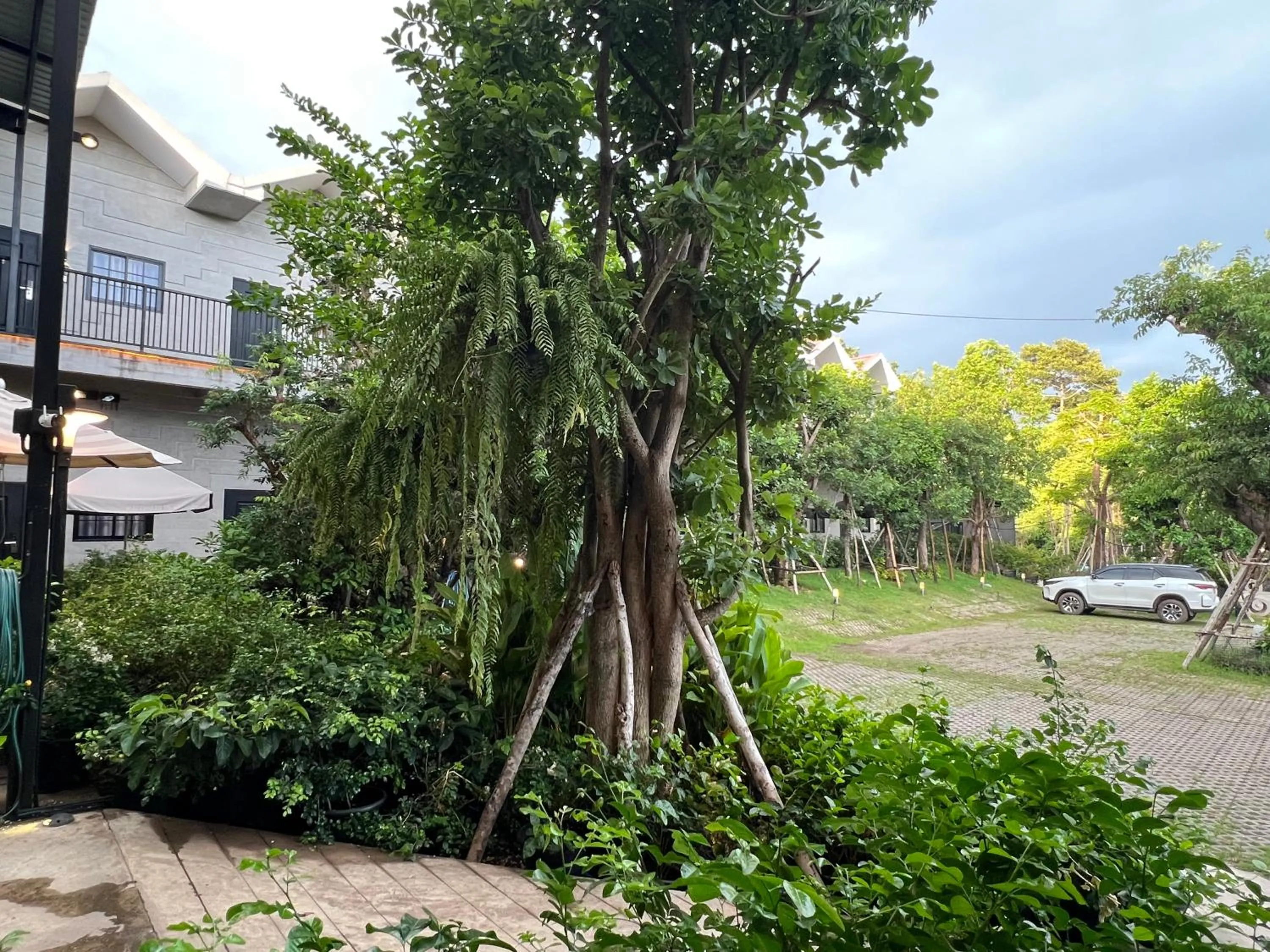 Macchiato Resort Savannakhet Opposite Thai Embassy