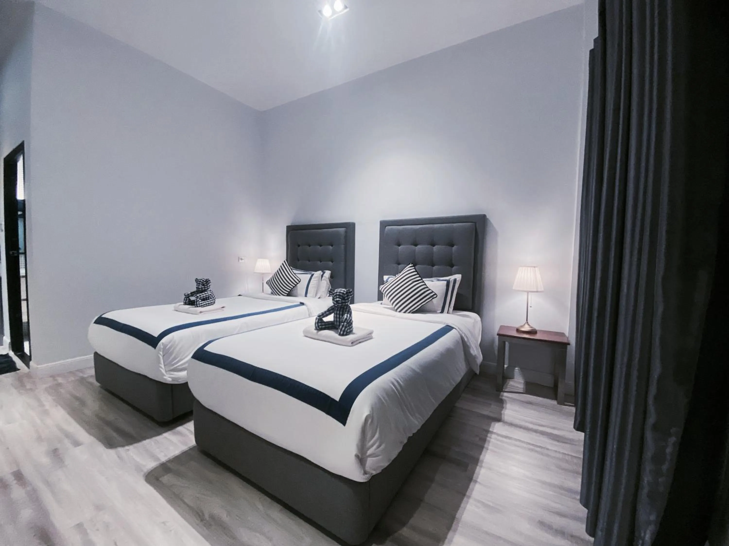 Bed in Macchiato Resort Savannakhet Opposite Thai Embassy