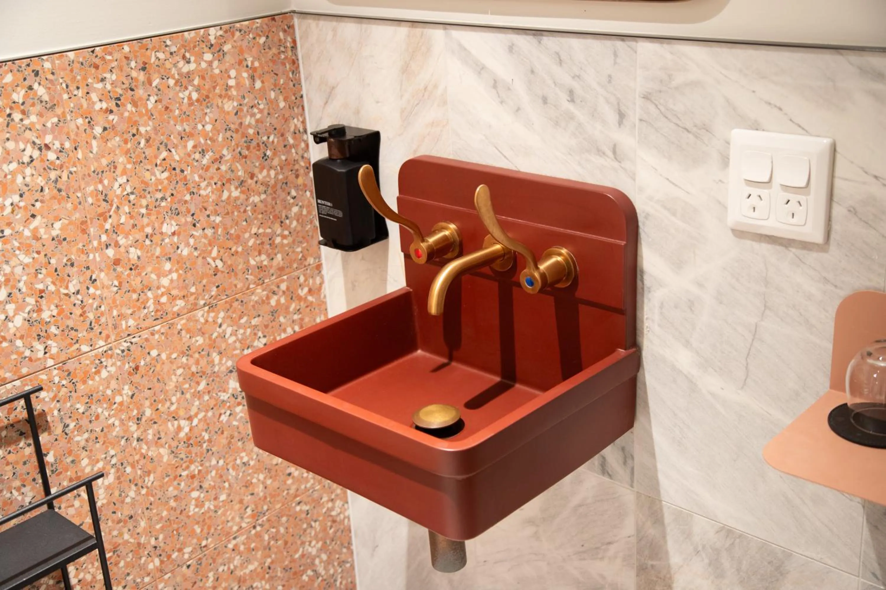 Bathroom in 202 Elizabeth