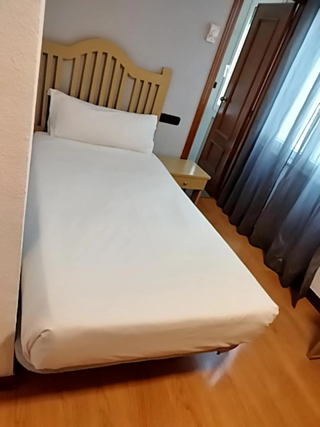 Bed in Hotel Mercado by gaiarooms