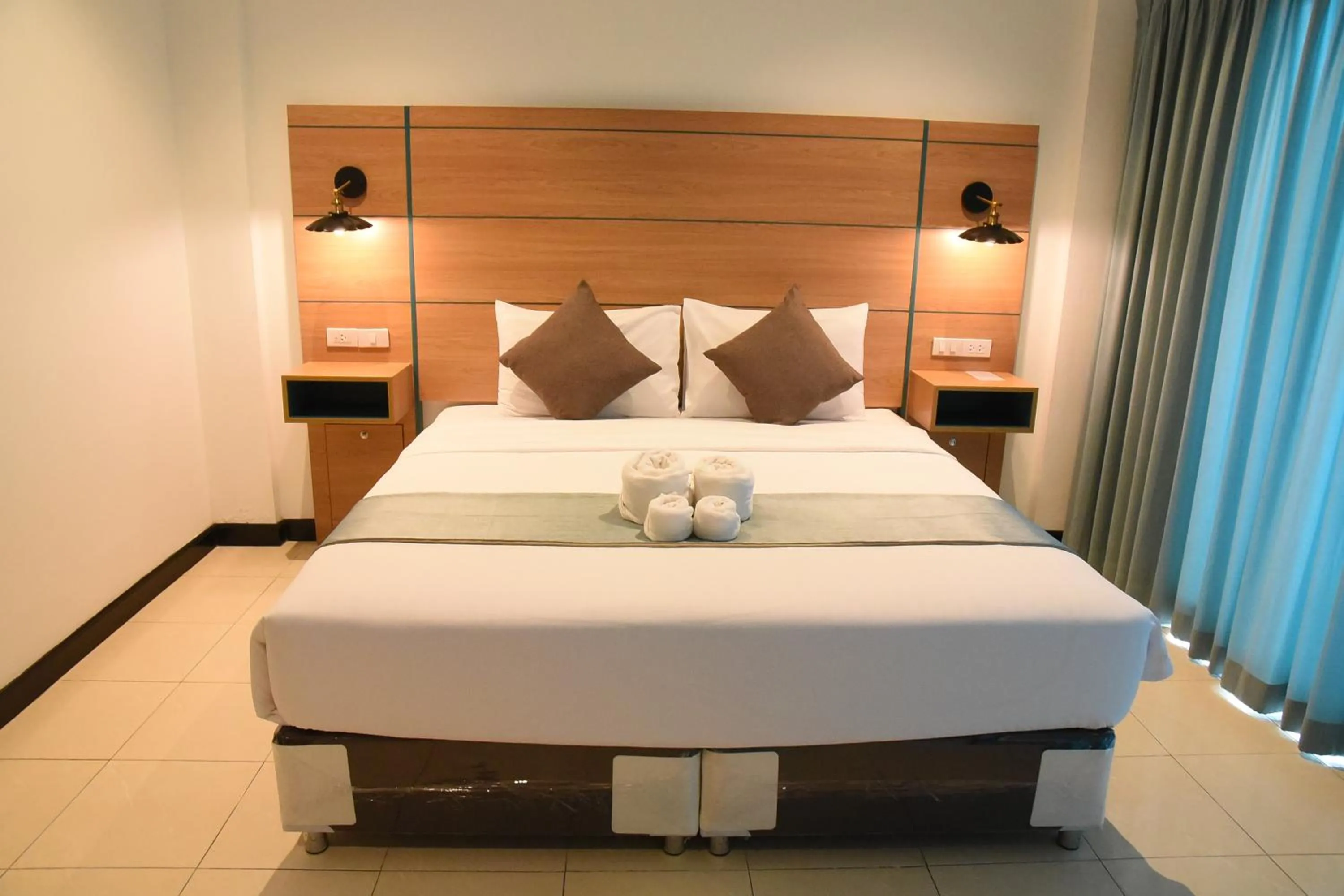 Bed in The Base Inn Pattaya