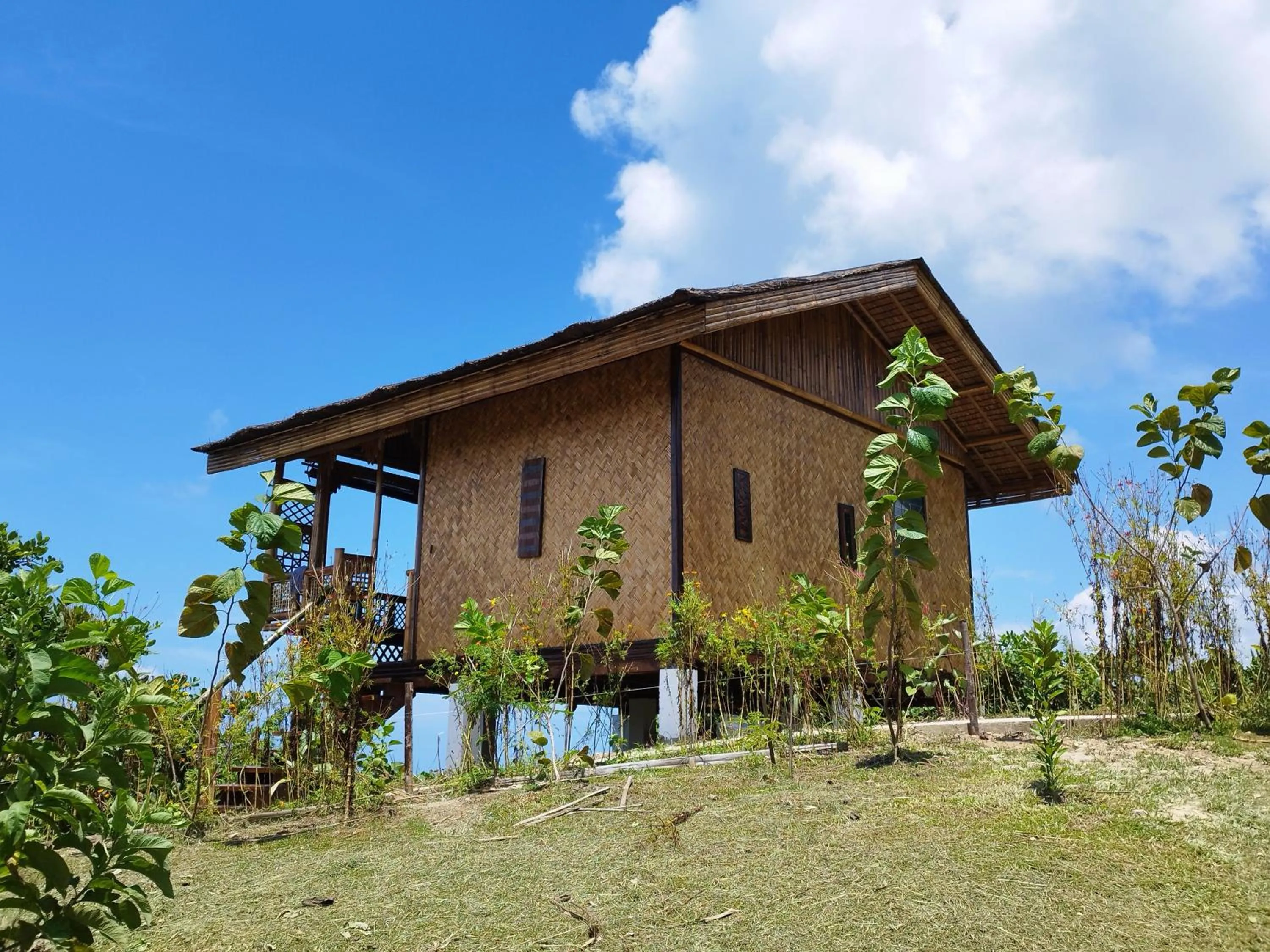 Property building in Ocean Green Eco Lodge