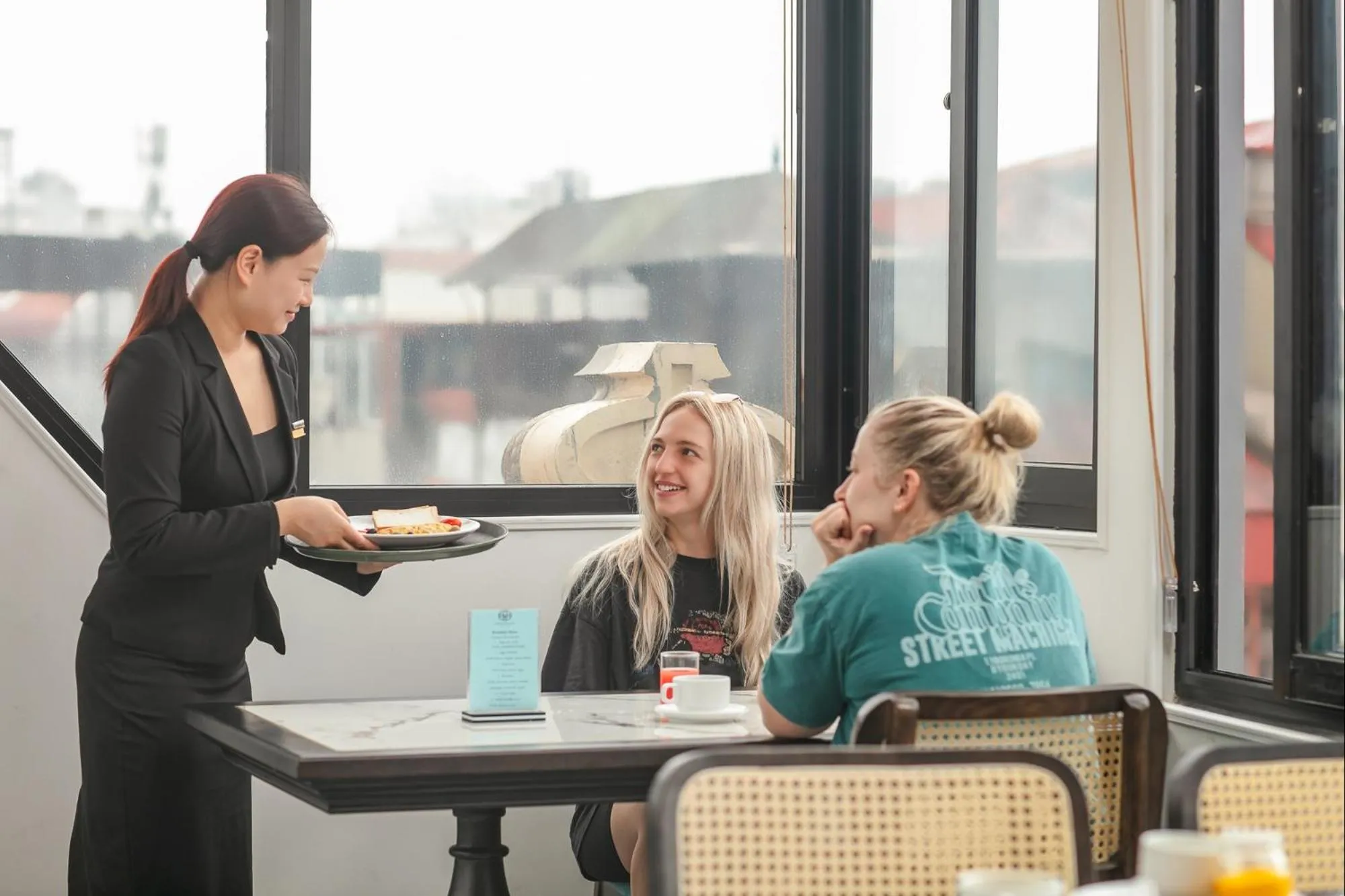 Breakfast in Media Central Hotel & Spa